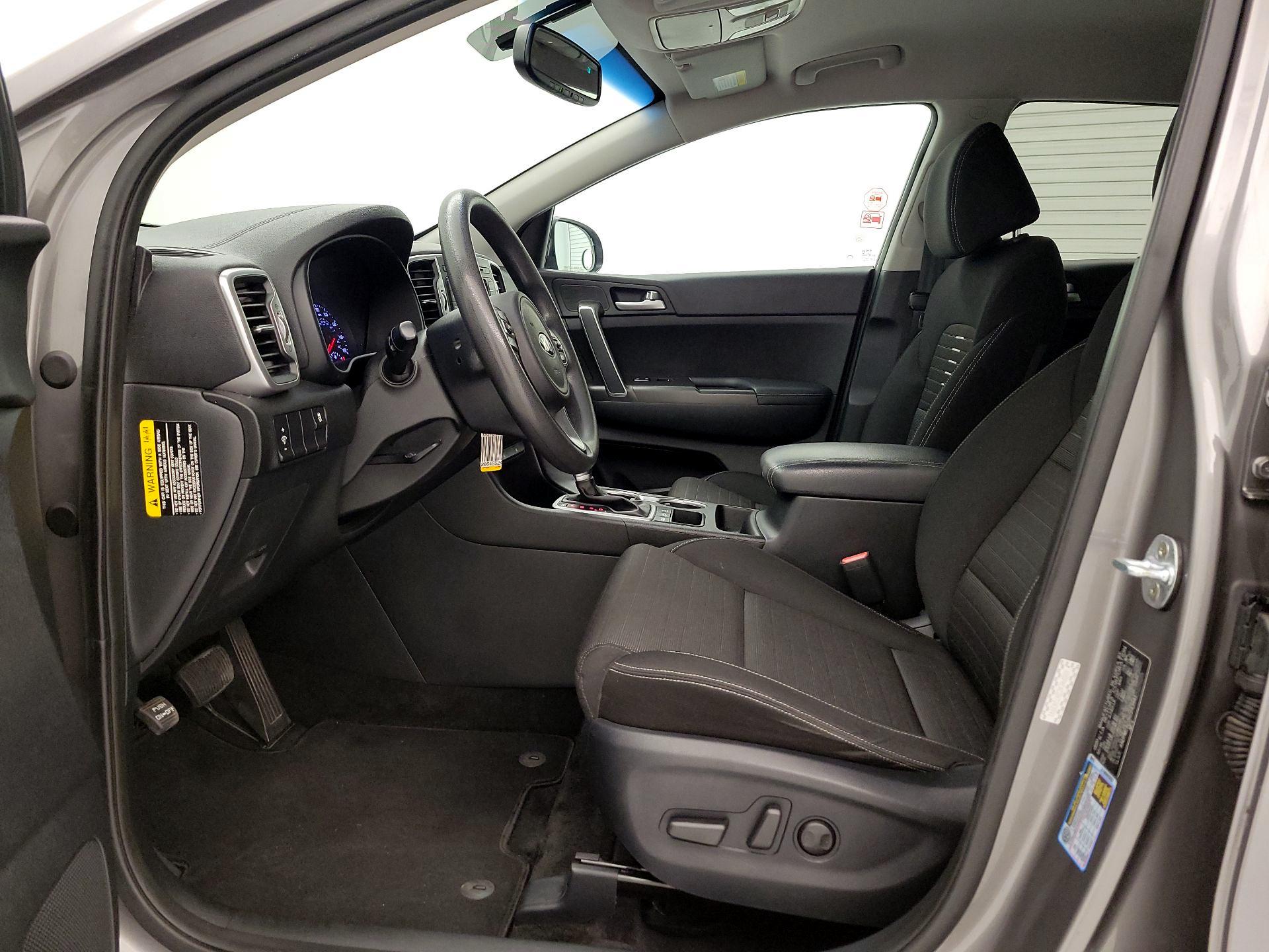 Thumbnail: 2017 Kia Sportage - 11