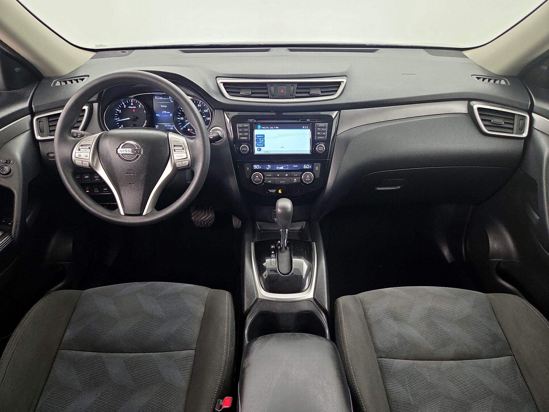 Thumbnail: 2016 Nissan Rogue - 9