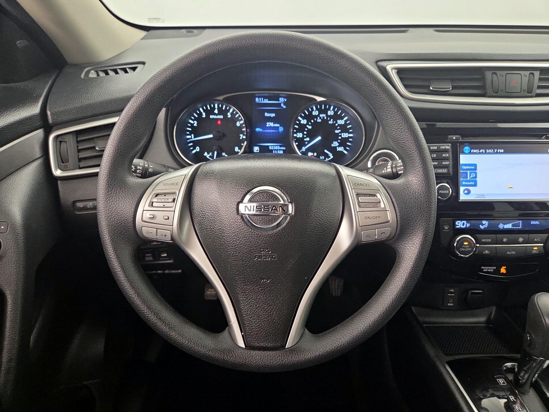 Thumbnail: 2016 Nissan Rogue - 10