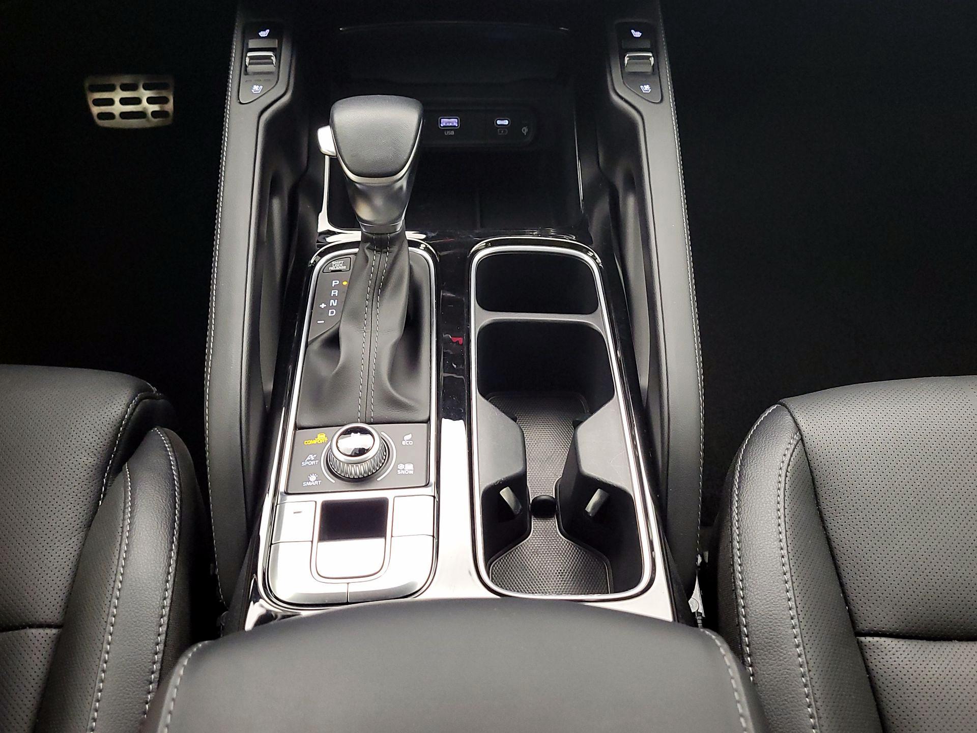 Thumbnail: 2024 Kia Telluride - 18