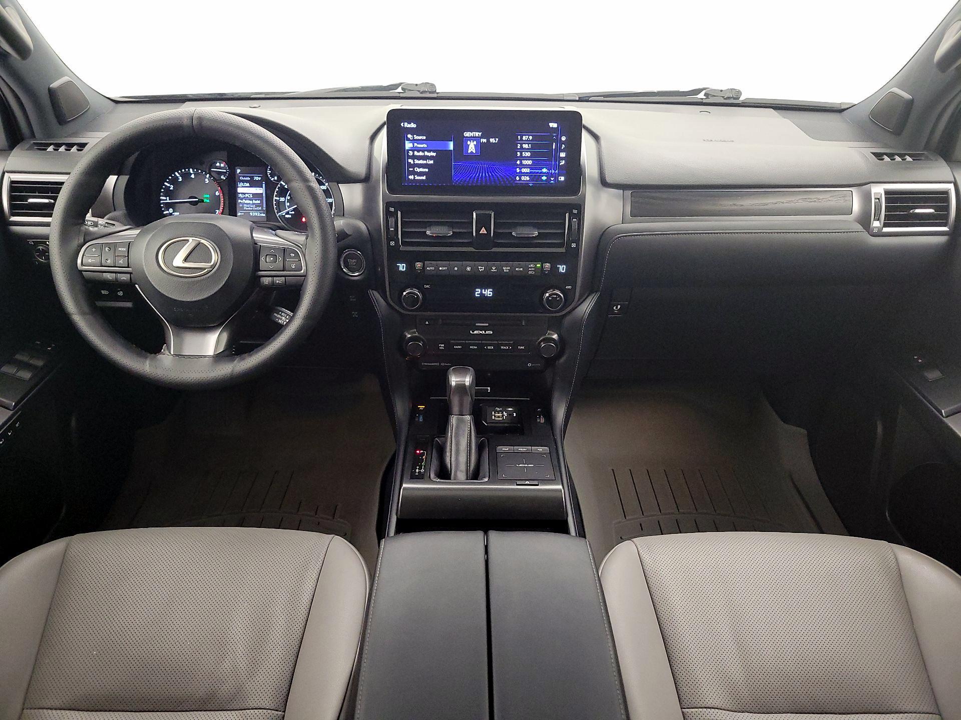 Thumbnail: 2023 Lexus GX - 9
