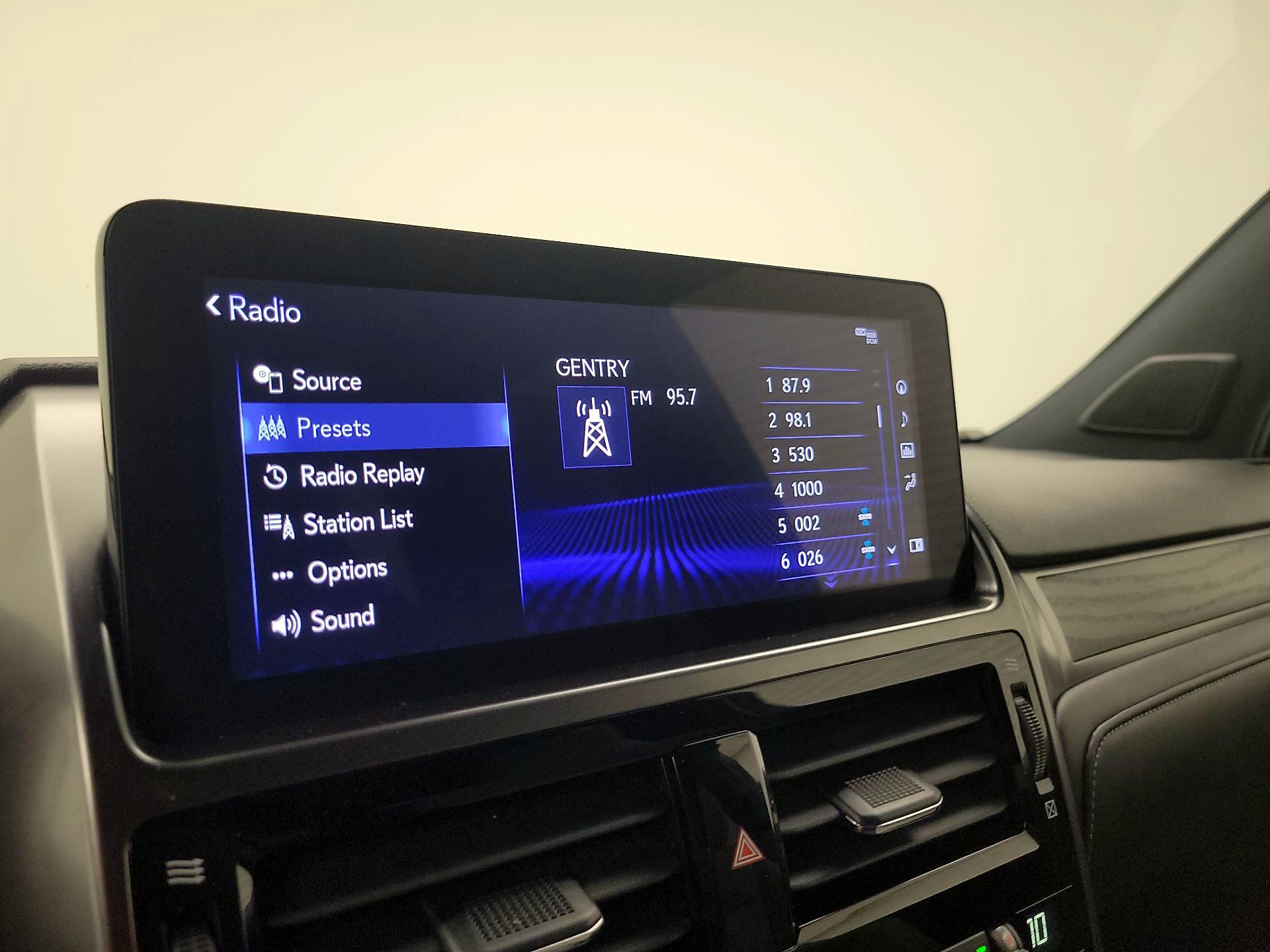 Thumbnail: 2023 Lexus GX - 16