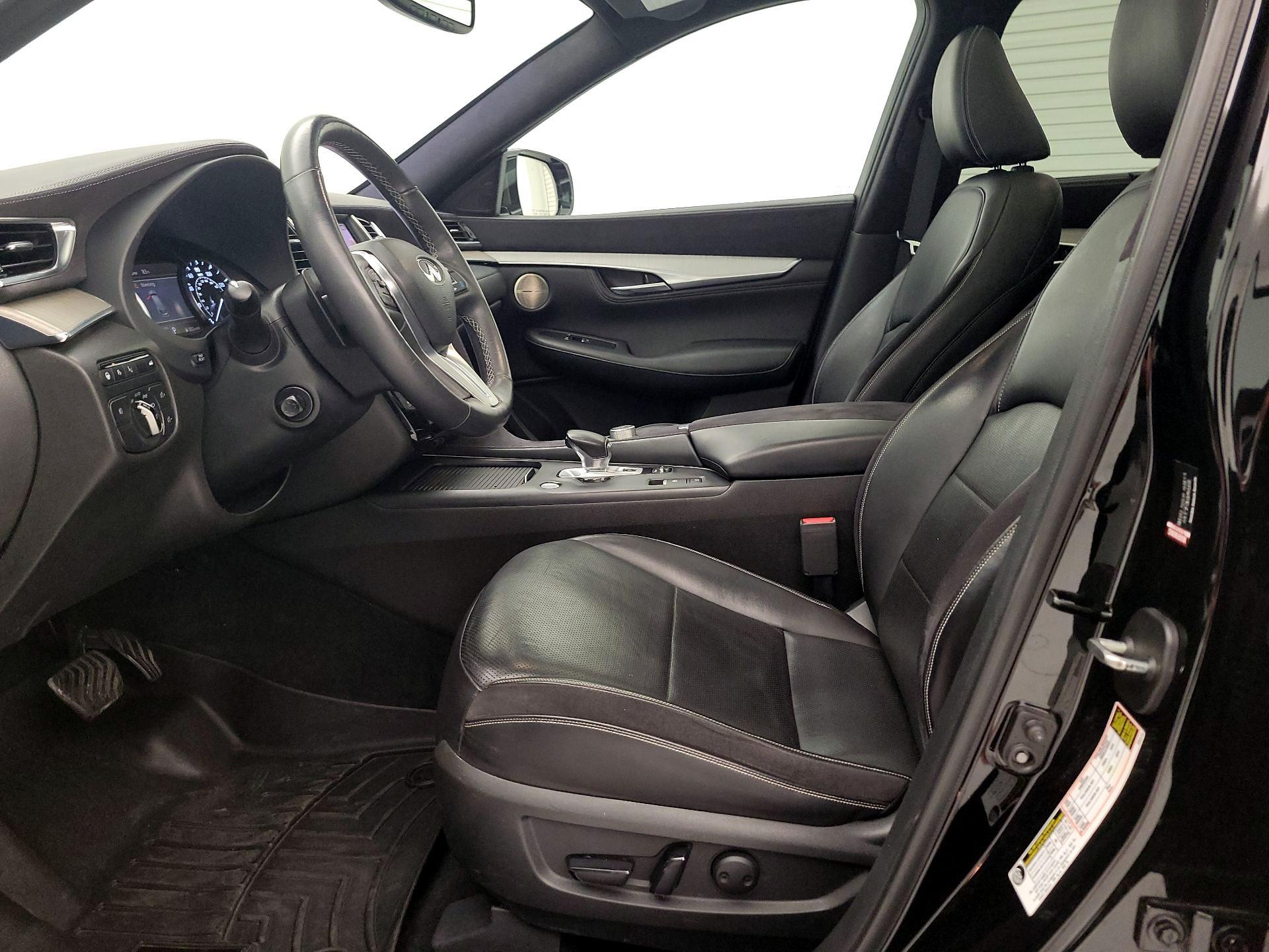 Thumbnail: 2019 INFINITI QX50 - 11