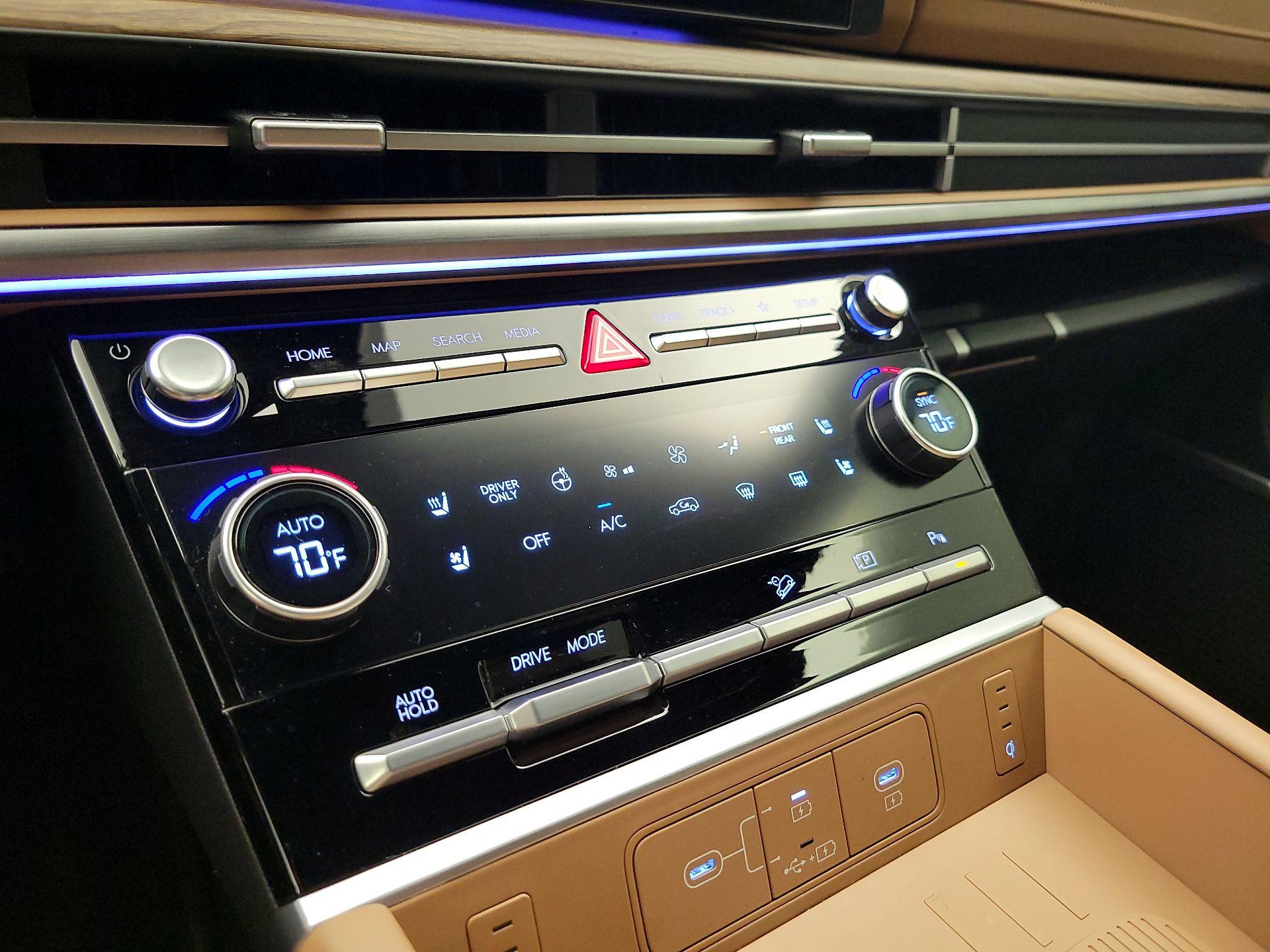 Thumbnail: 2026 Hyundai Santa Fe - 17