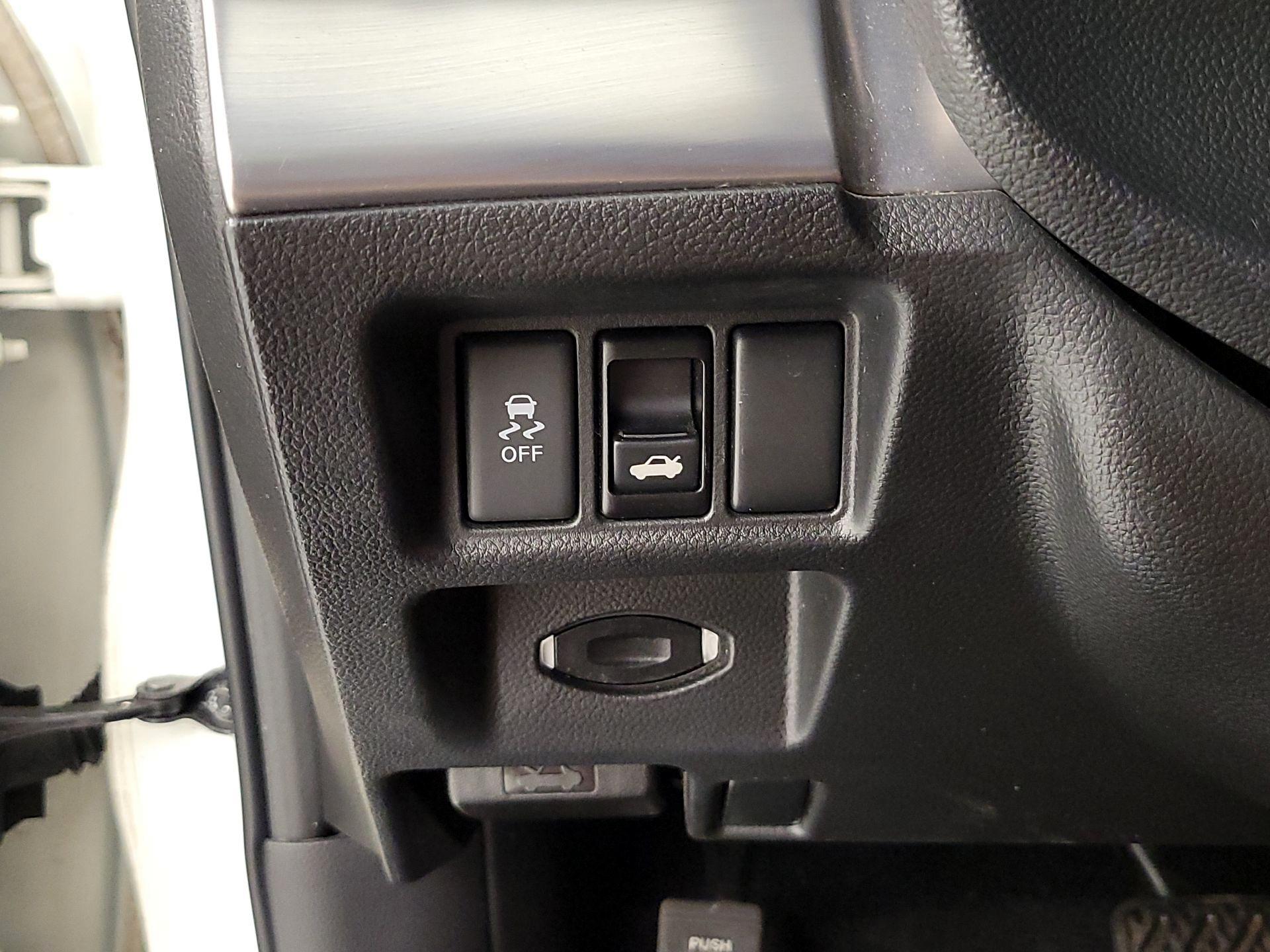 Thumbnail: 2015 INFINITI  - 13