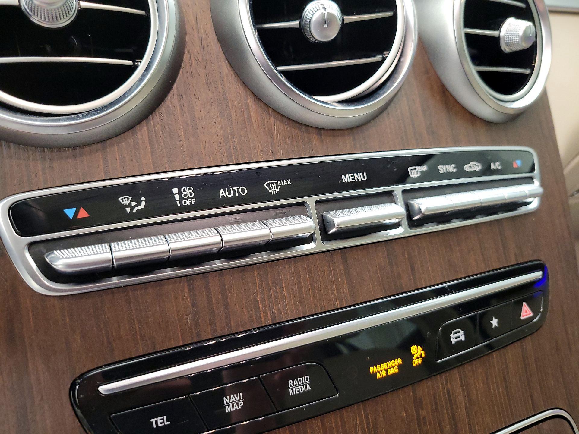 Thumbnail: 2020 Mercedes-Benz GLC - 17