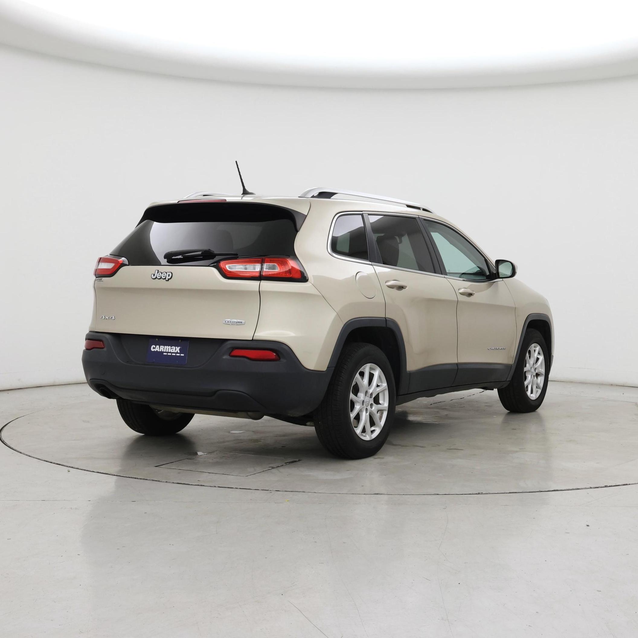 Thumbnail: 2014 Jeep Cherokee - 8