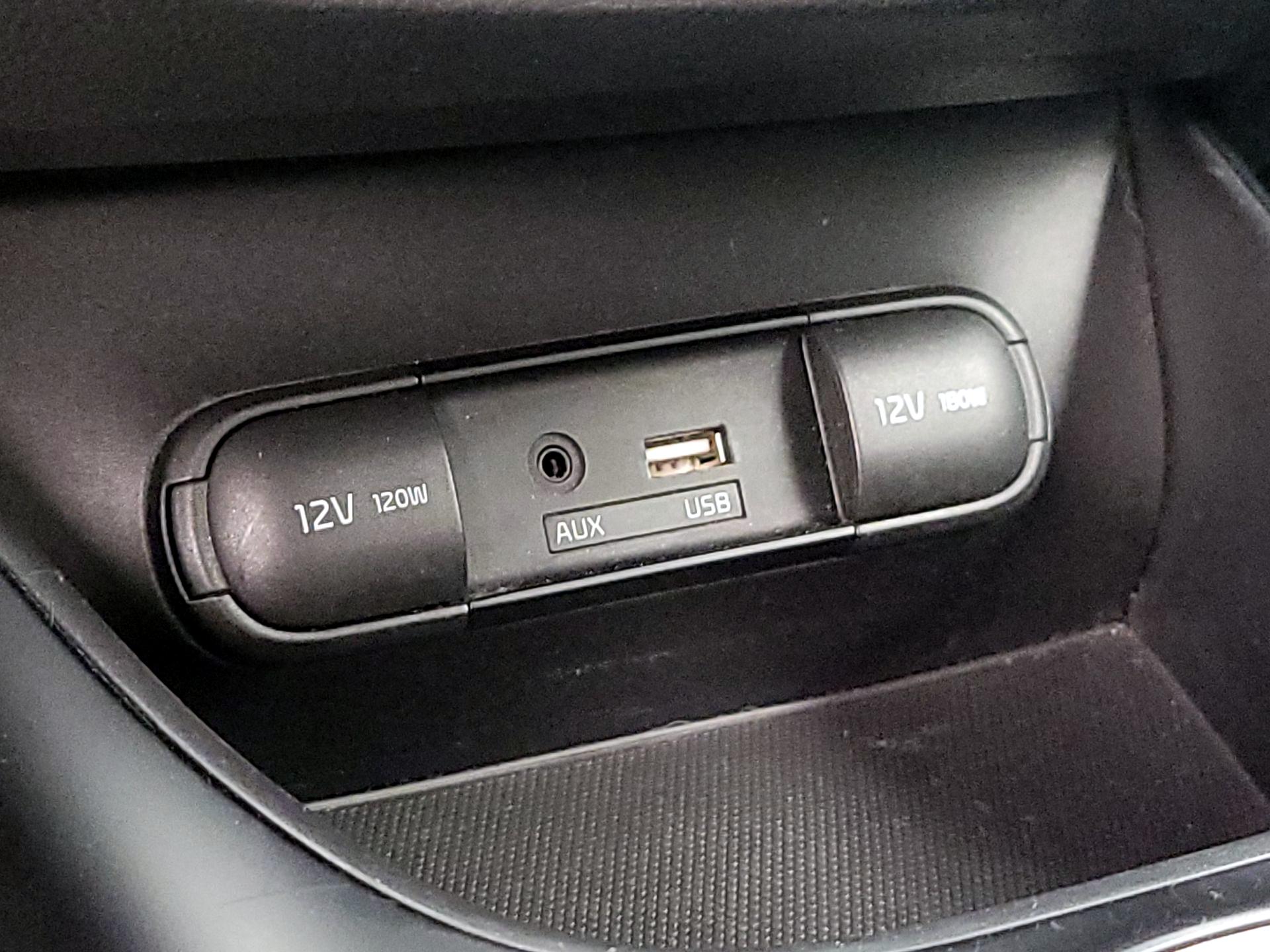 Thumbnail: 2018 Kia Soul - 18