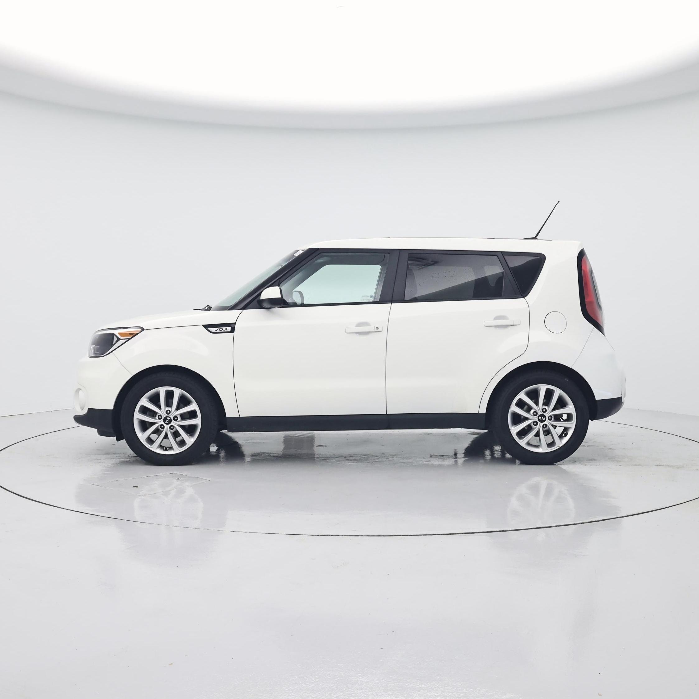 Thumbnail: 2018 Kia Soul - 3