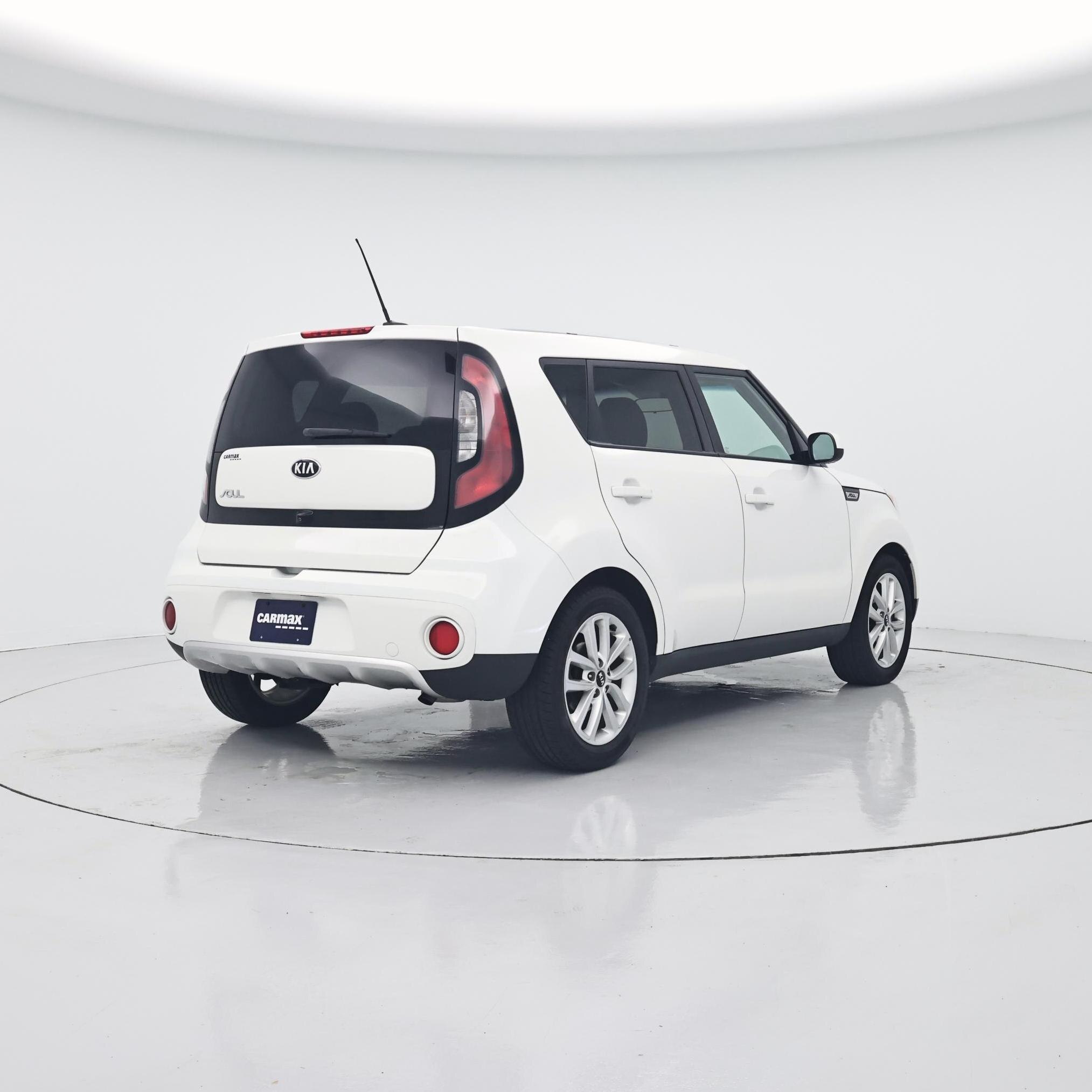 Thumbnail: 2018 Kia Soul - 8