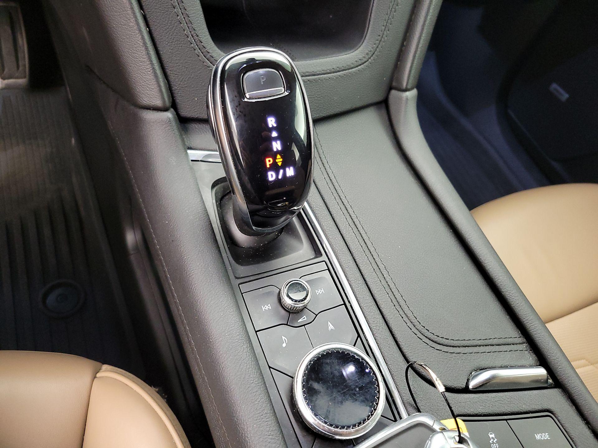 Thumbnail: 2020 Cadillac XT6 - 18