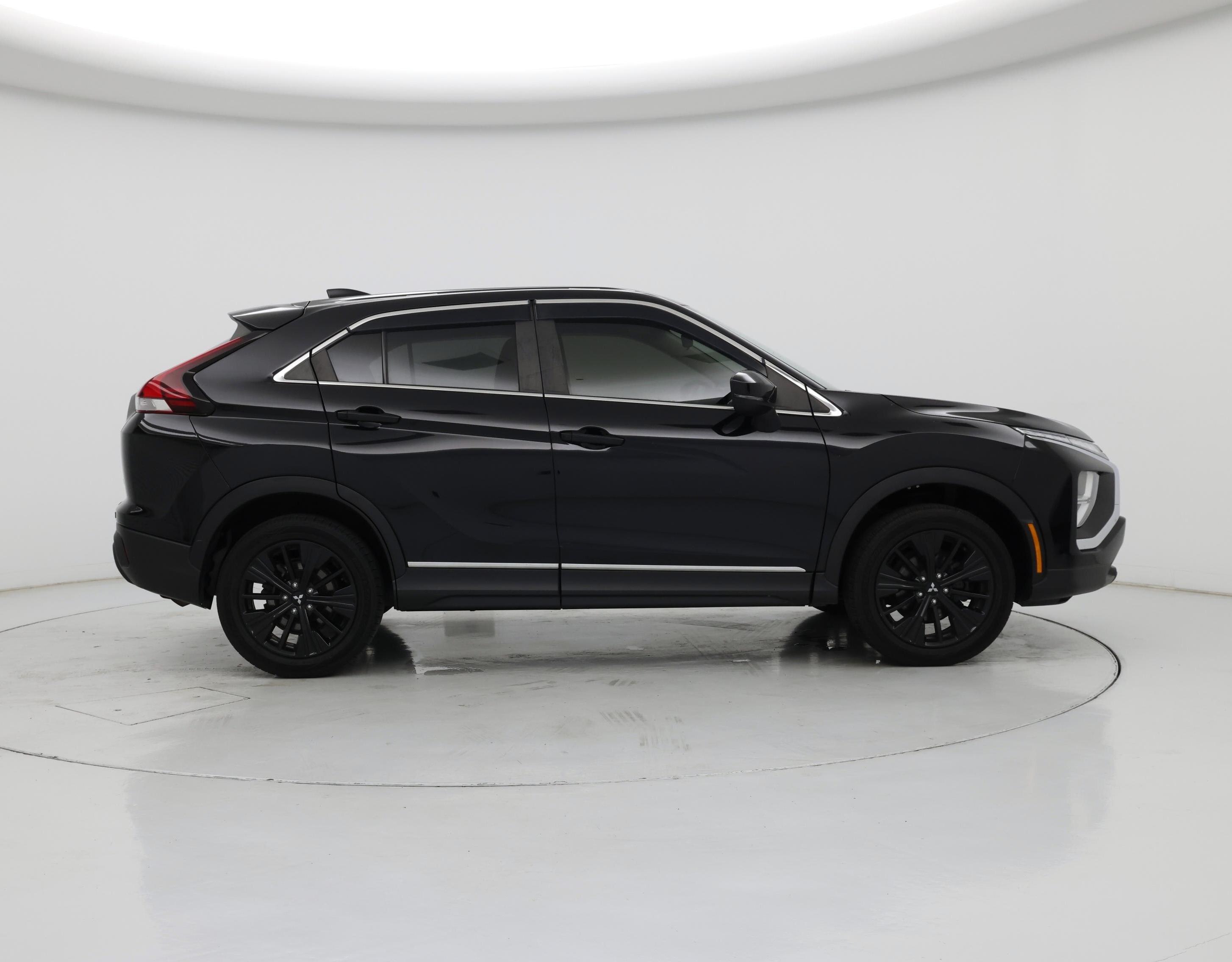 Thumbnail: 2022 Mitsubishi Eclipse Cross - 7