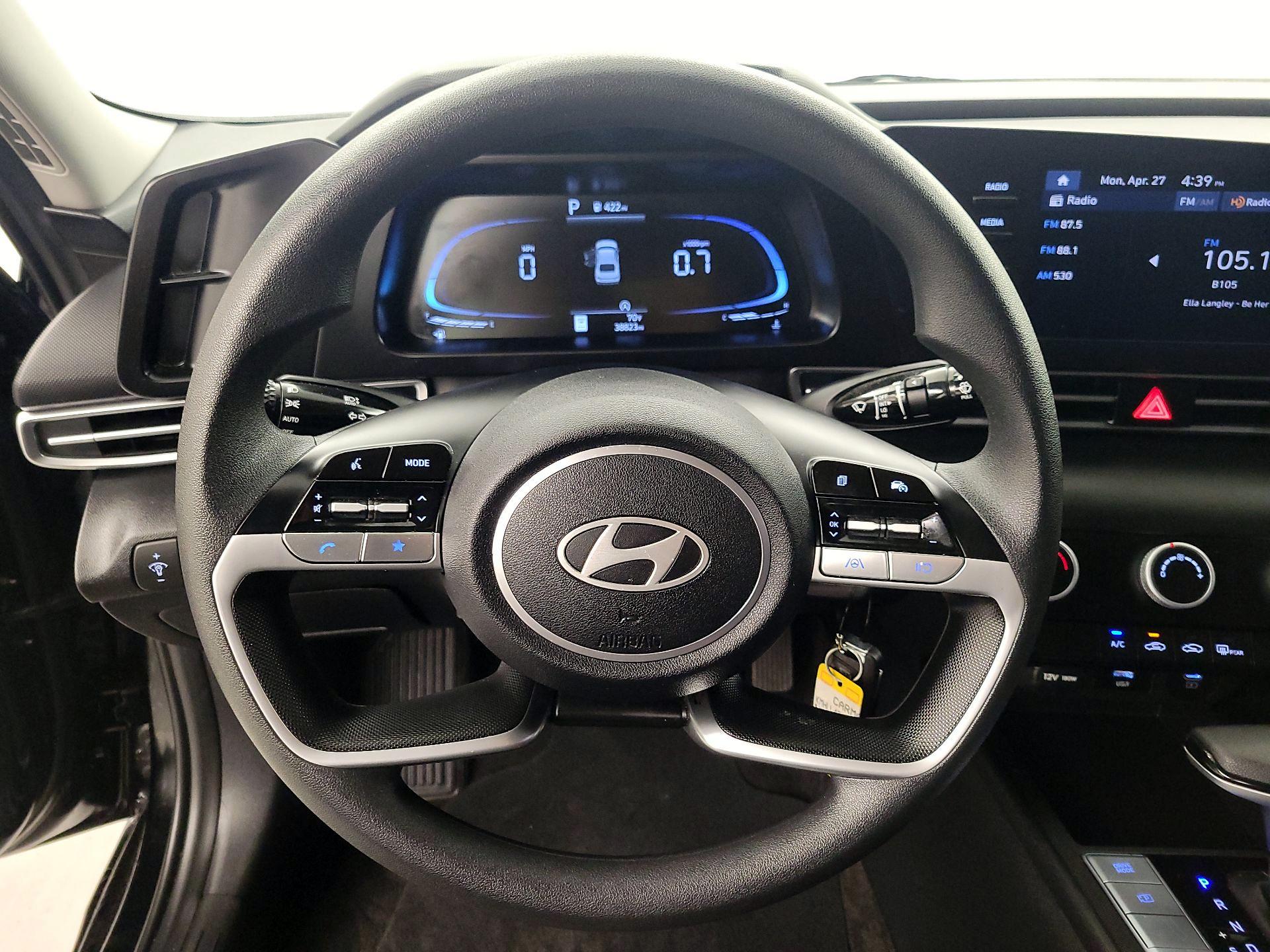 Thumbnail: 2024 Hyundai Elantra - 10