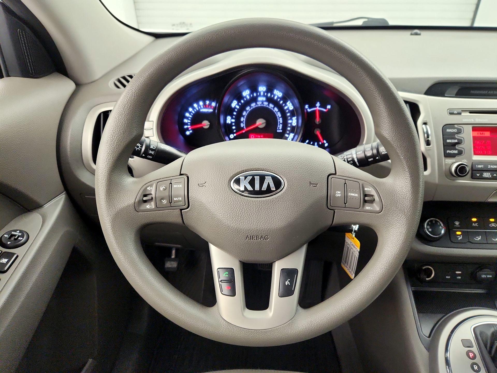 Thumbnail: 2016 Kia Sportage - 10