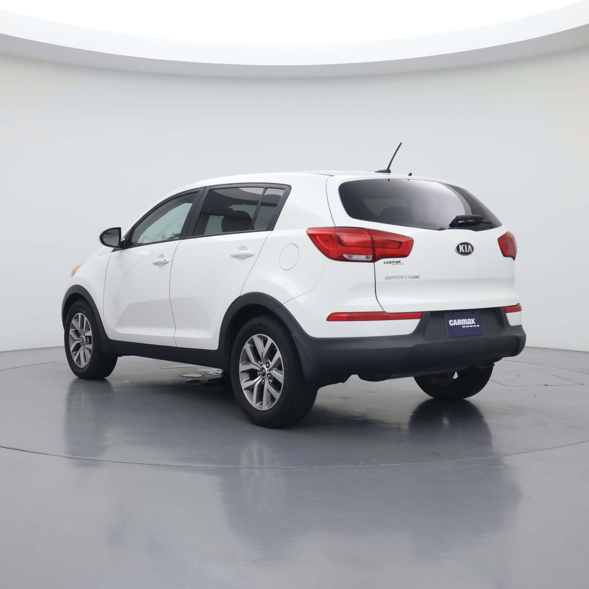 Thumbnail: 2016 Kia Sportage - 2