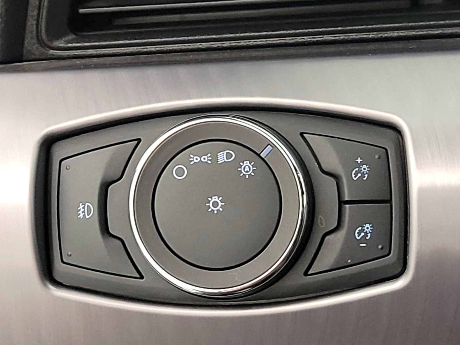 Thumbnail: 2019 Ford Mustang - 13