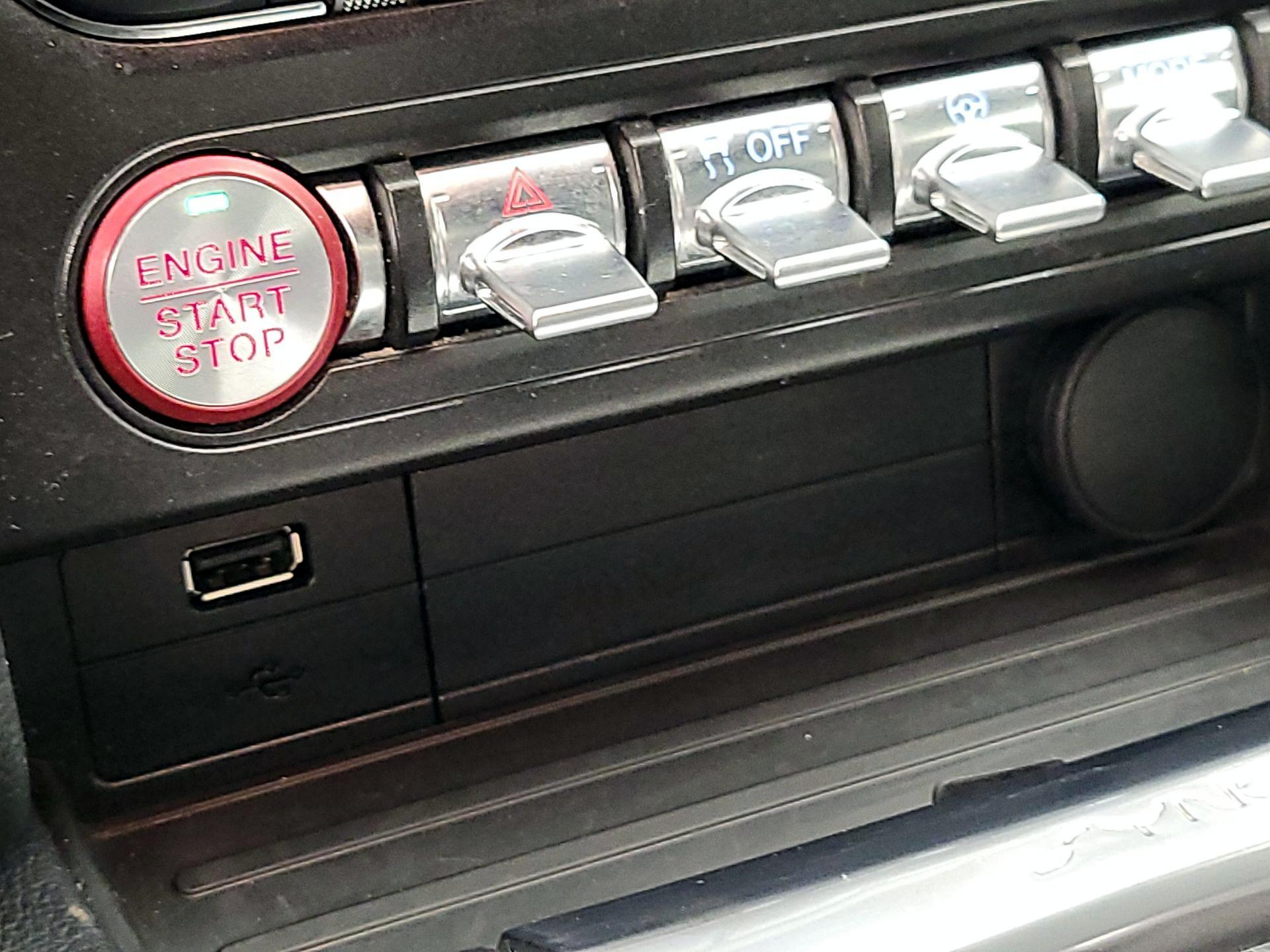 Thumbnail: 2019 Ford Mustang - 19