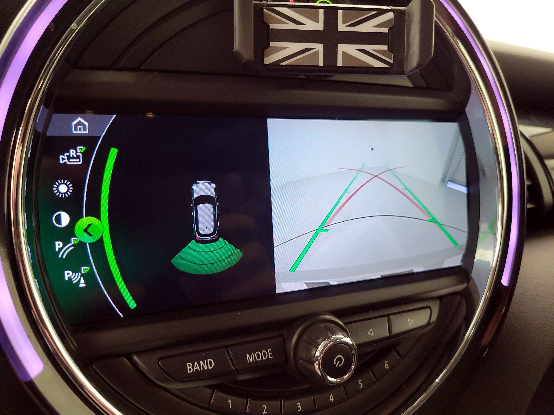 Thumbnail: 2020 MINI Cooper Hardtop - 14