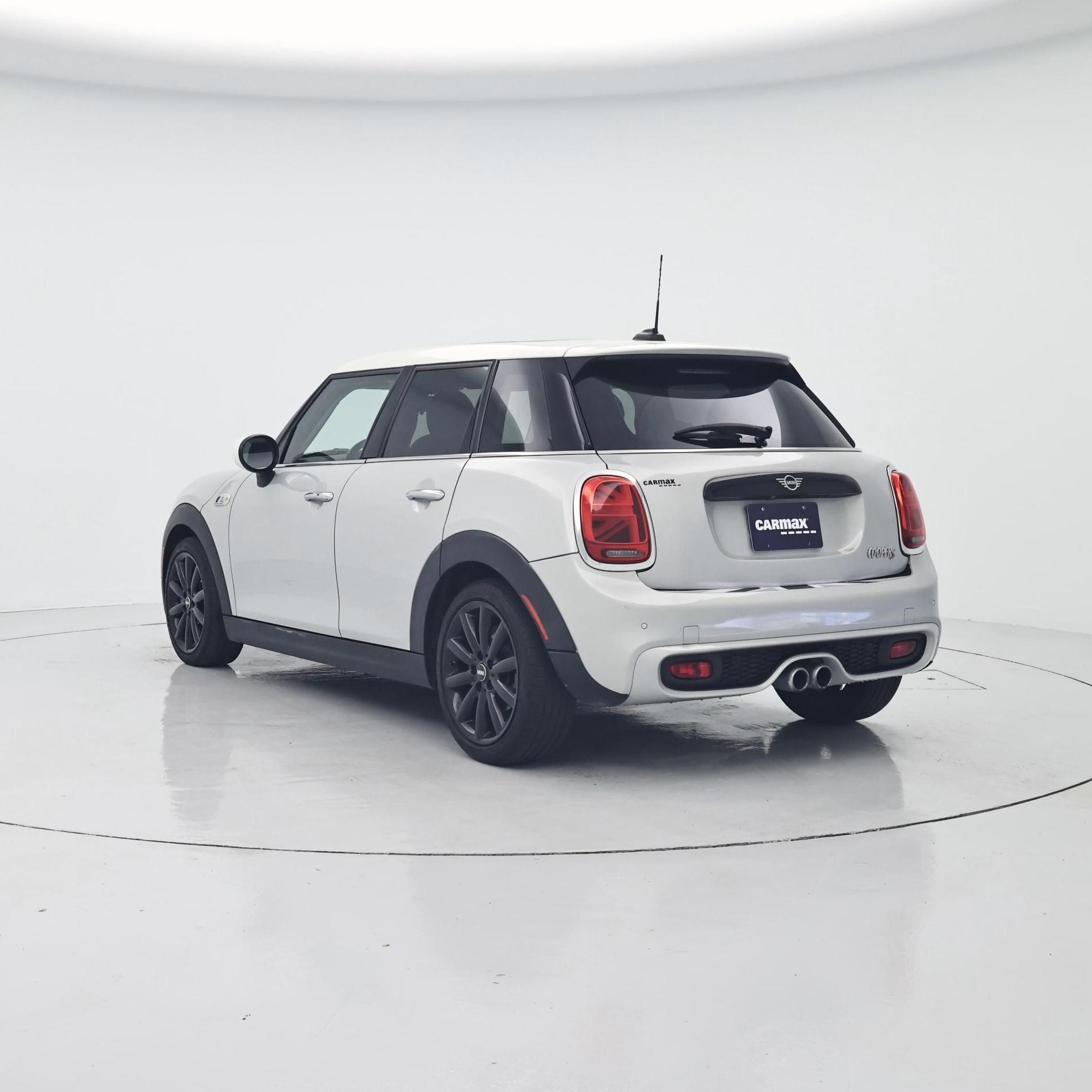 Thumbnail: 2020 MINI Cooper Hardtop - 2