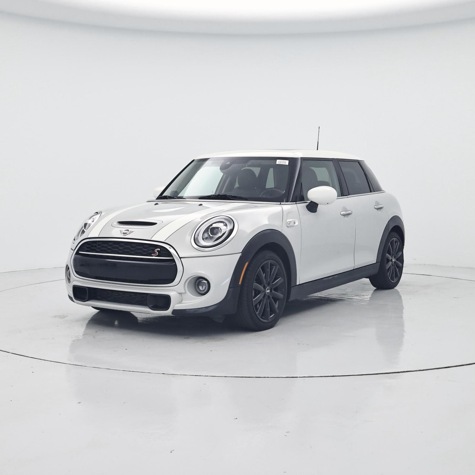 Thumbnail: 2020 MINI Cooper Hardtop - 4