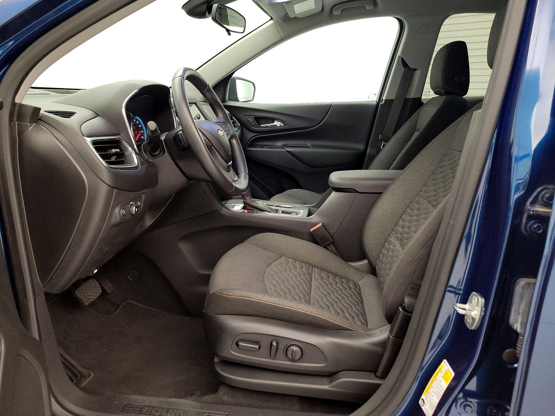 Thumbnail: 2020 Chevrolet Equinox - 11