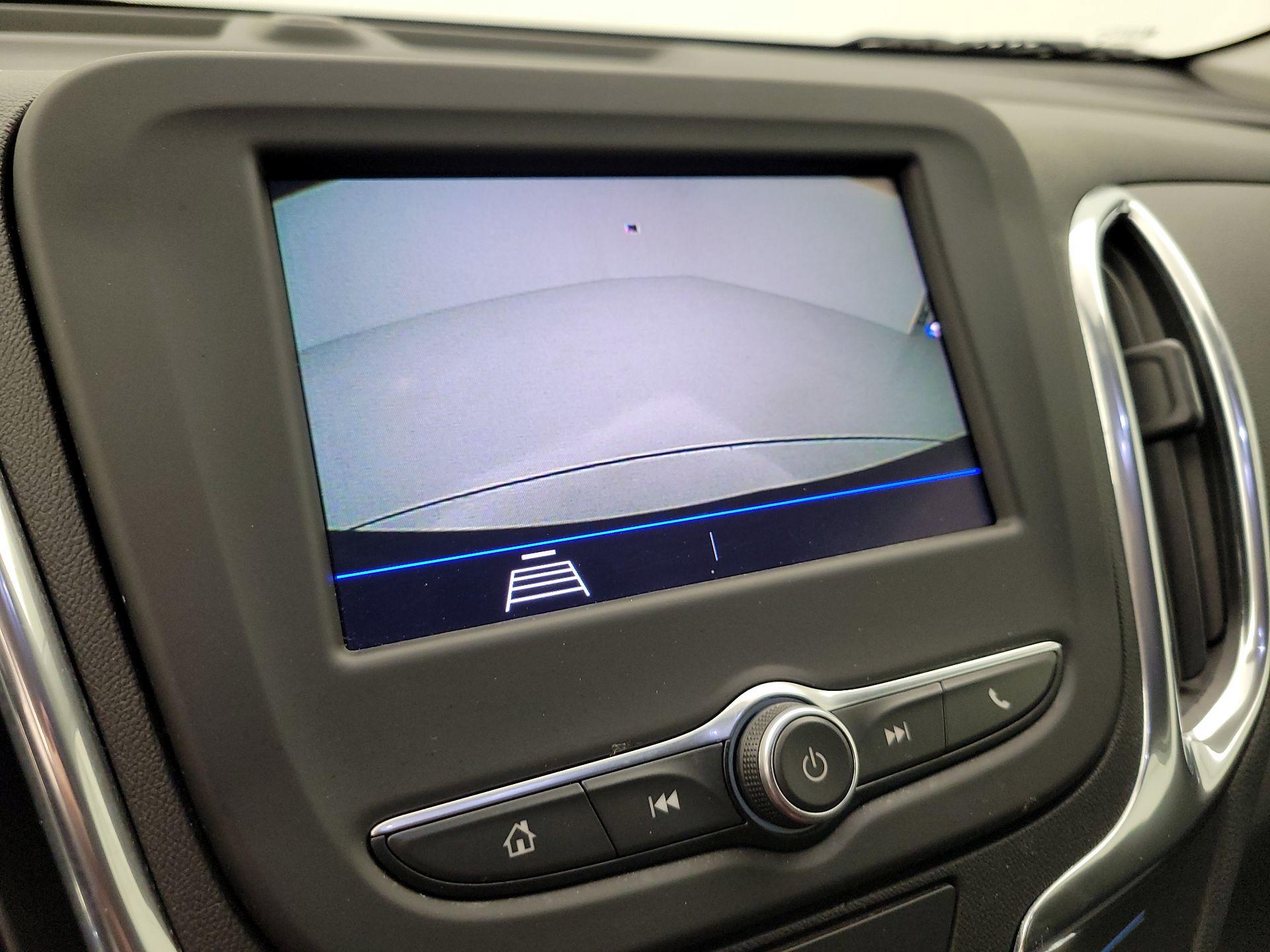 Thumbnail: 2020 Chevrolet Equinox - 14