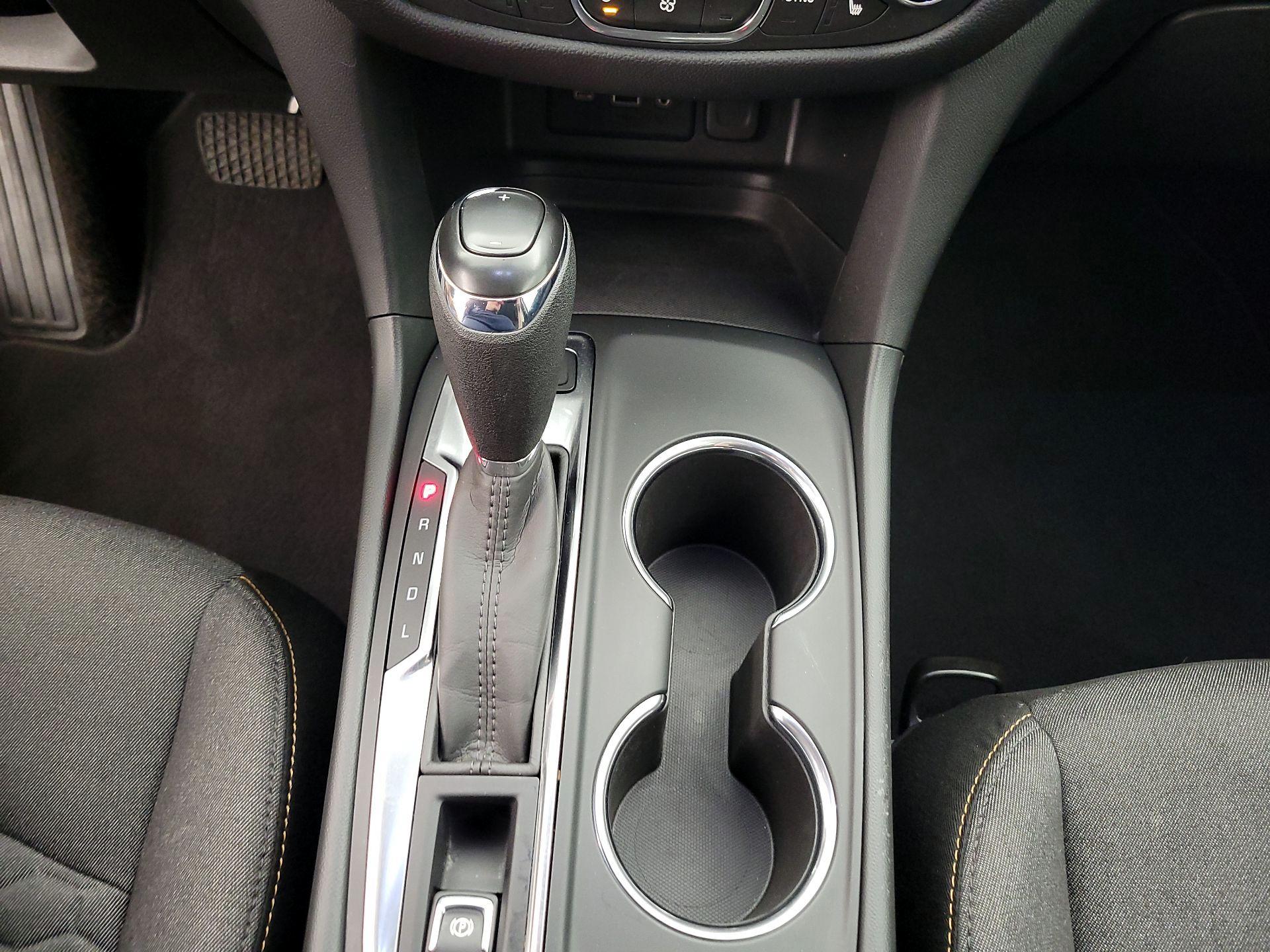 Thumbnail: 2020 Chevrolet Equinox - 17