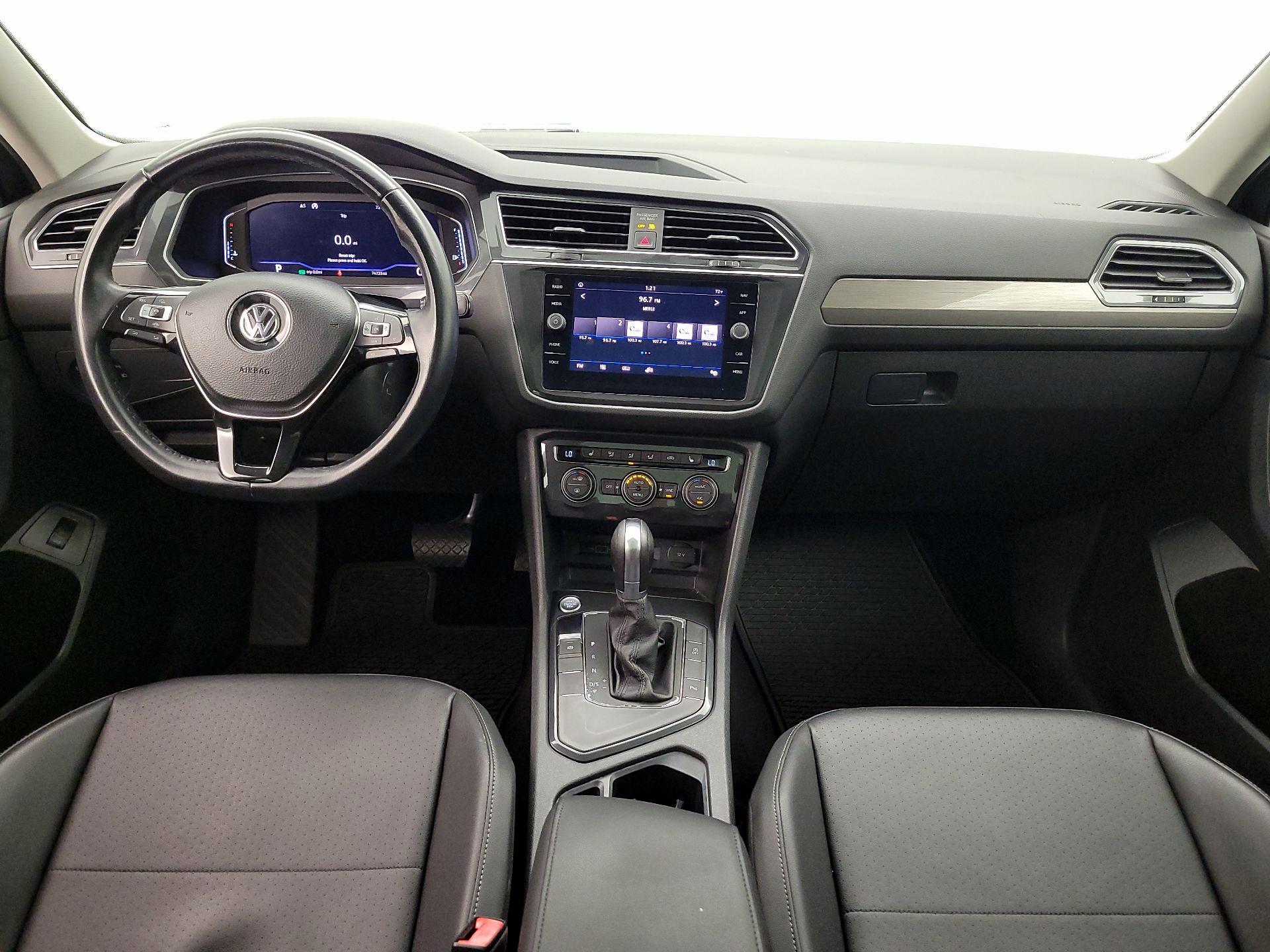 Thumbnail: 2019 Volkswagen Tiguan - 9