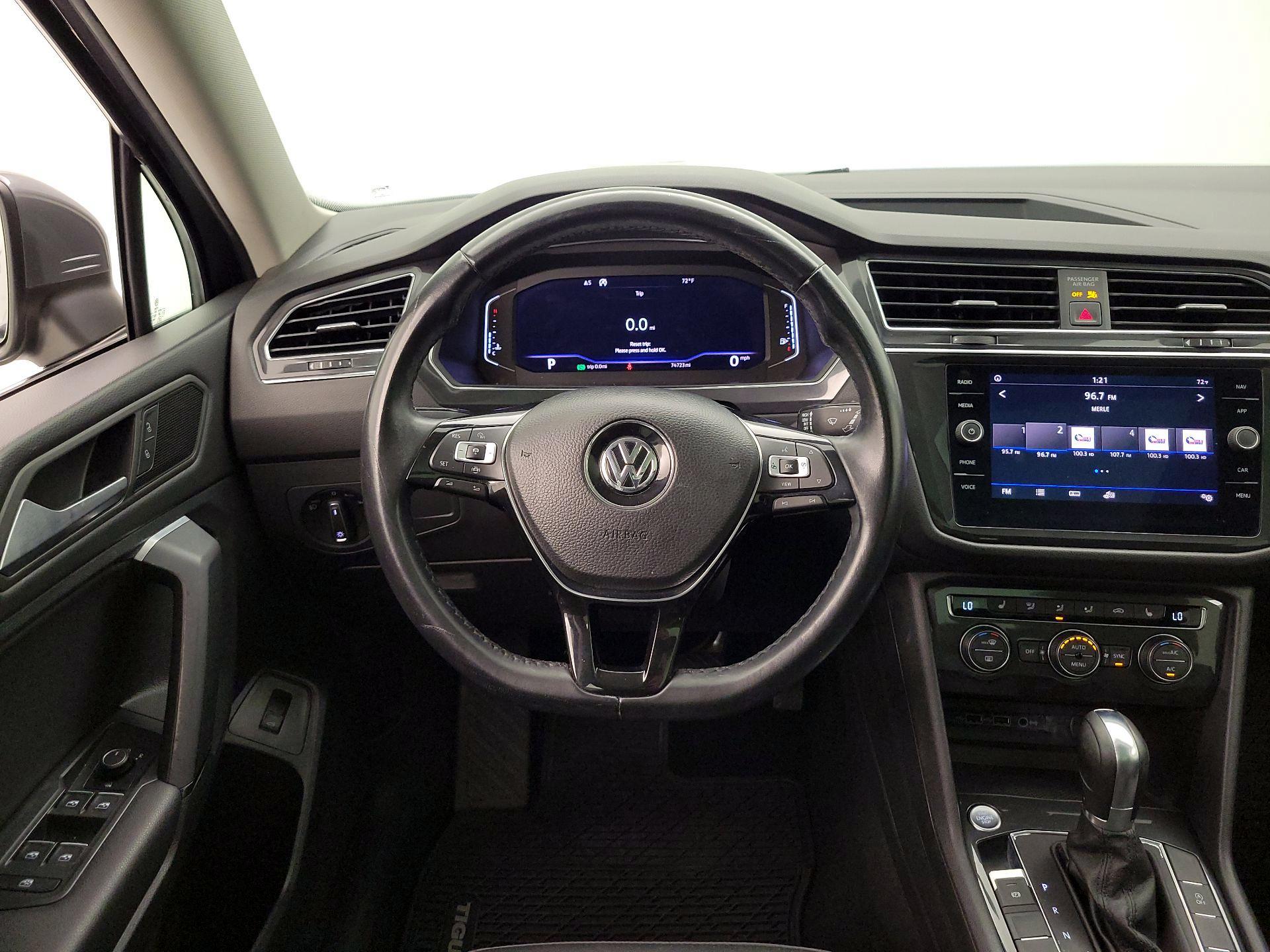 Thumbnail: 2019 Volkswagen Tiguan - 10