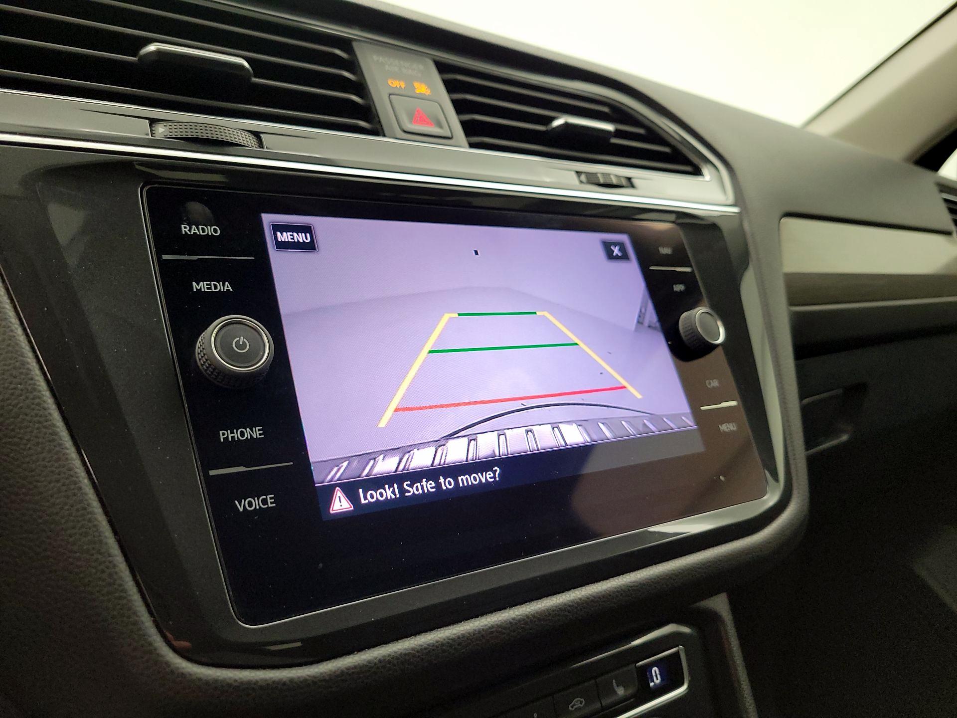 Thumbnail: 2019 Volkswagen Tiguan - 14