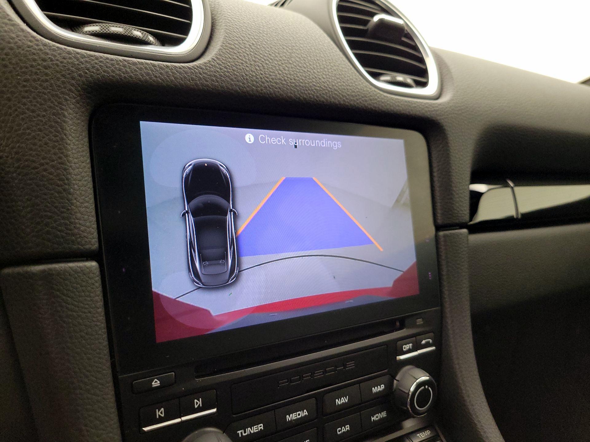 Thumbnail: 2020 Porsche 718 Cayman - 15