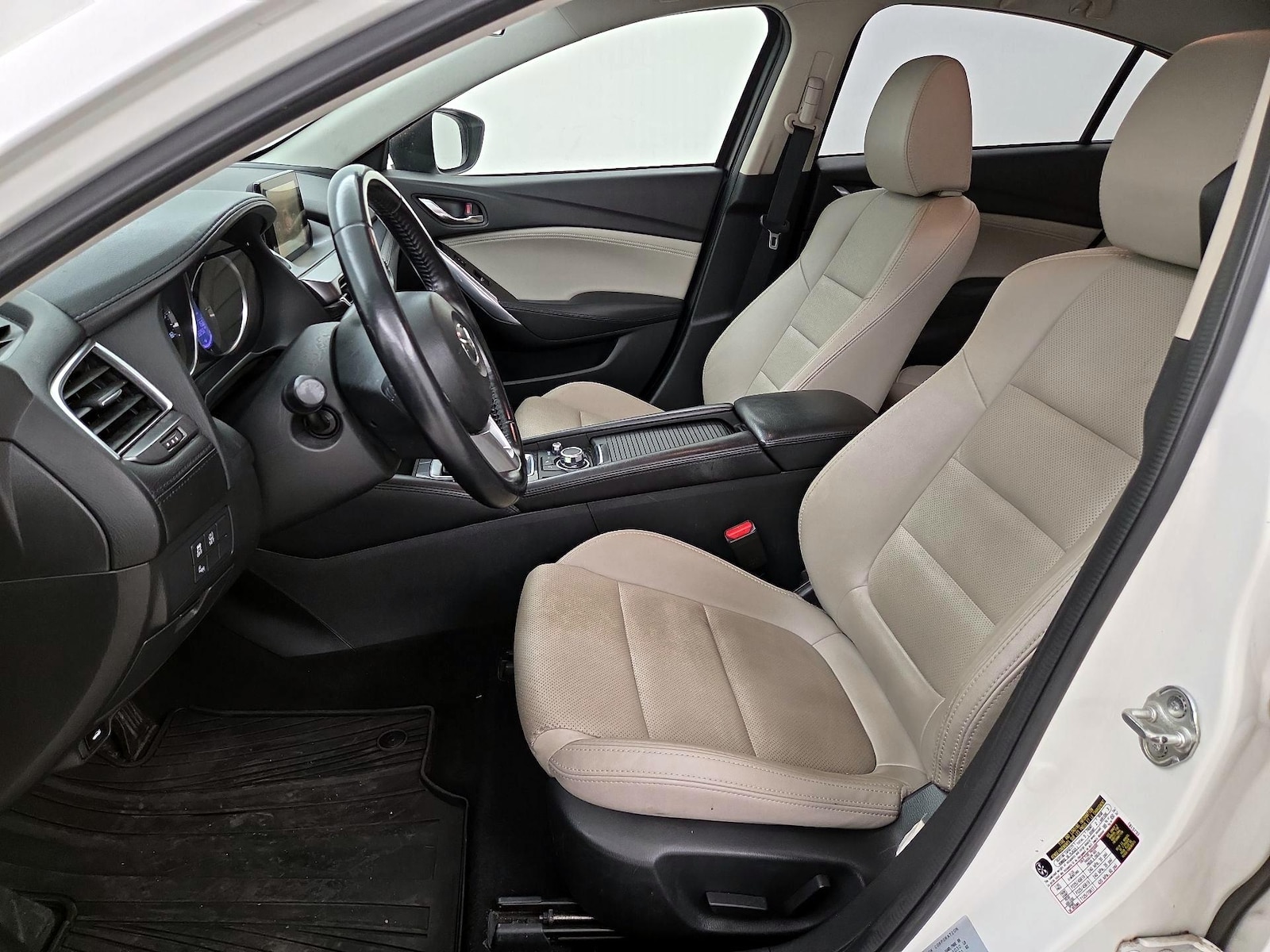 2016 Mazda MAZDA6 i Touring - Photo 12