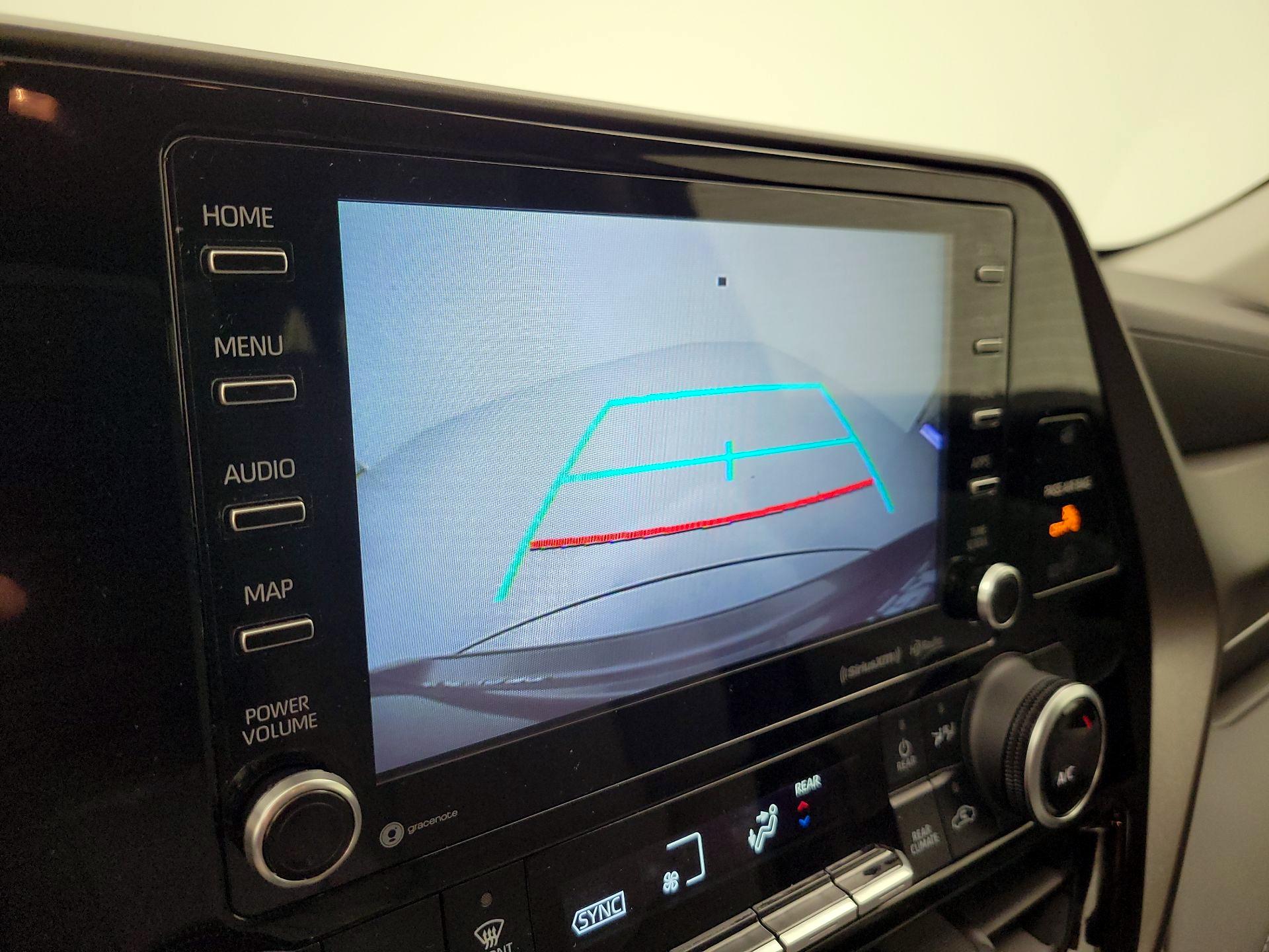 Thumbnail: 2021 Toyota Highlander - 14