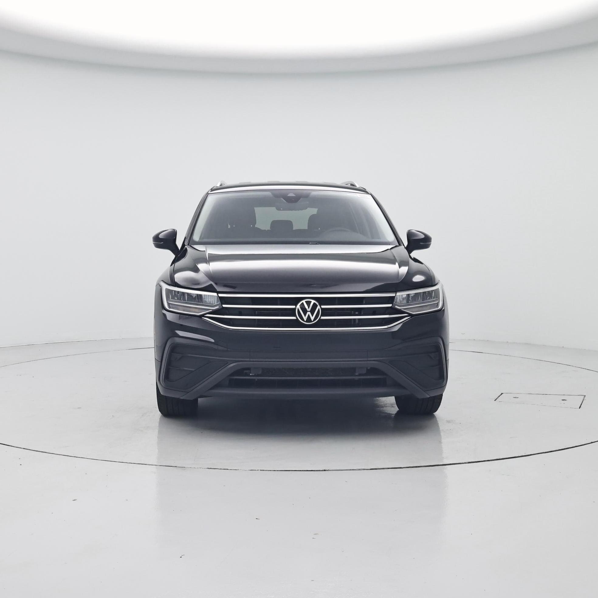 Thumbnail: 2022 Volkswagen Tiguan - 5