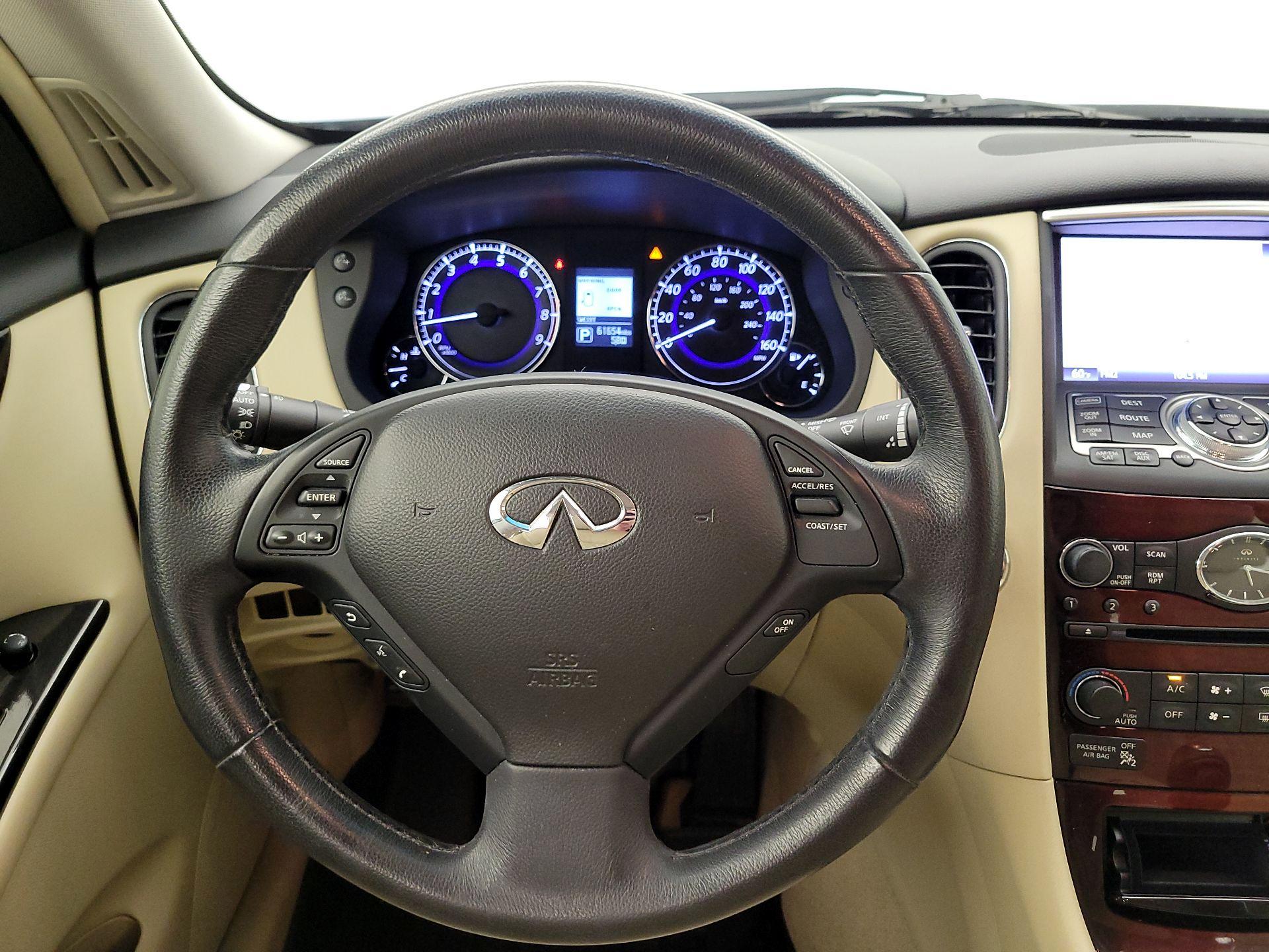 Thumbnail: 2016 INFINITI QX50 - 10