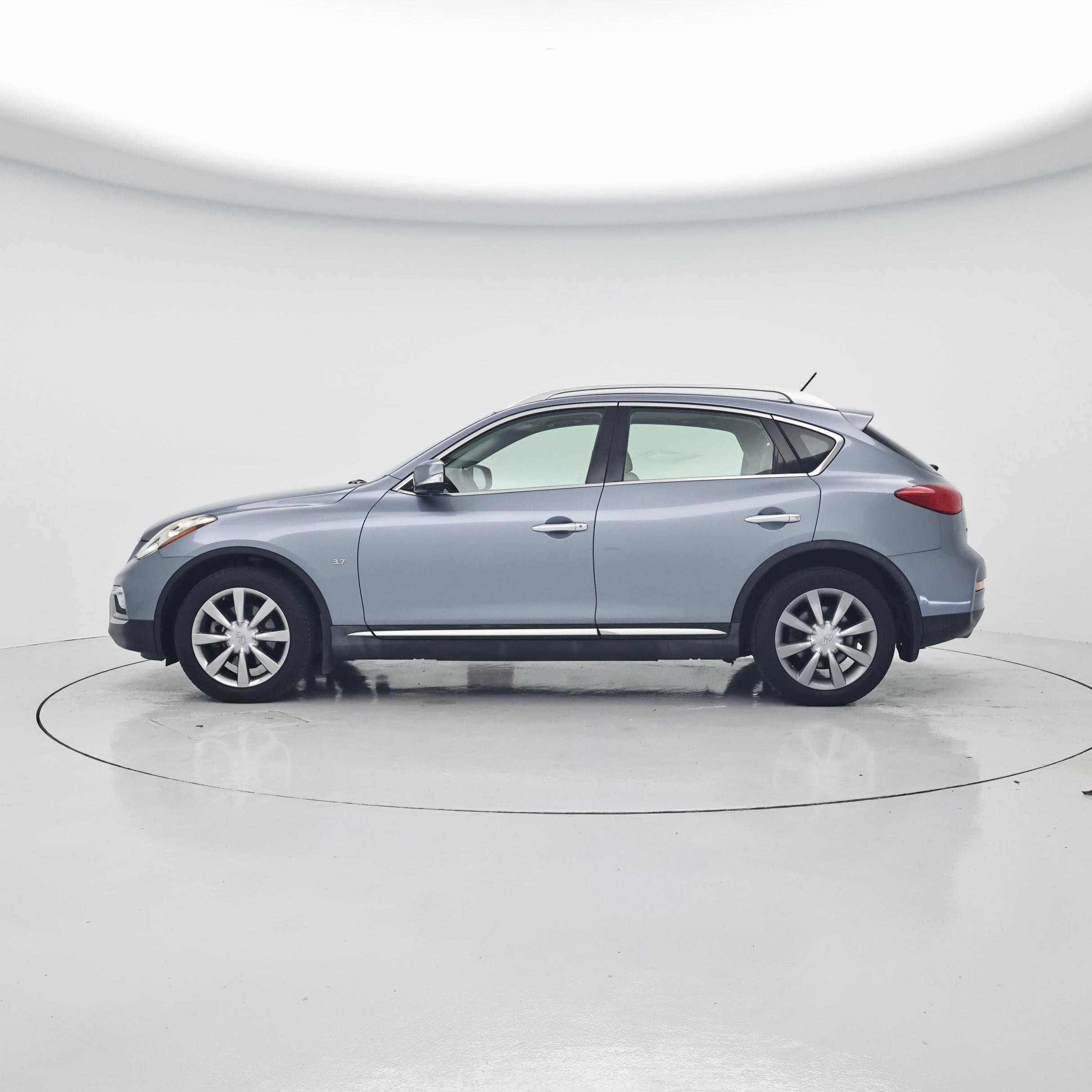 Thumbnail: 2016 INFINITI QX50 - 3