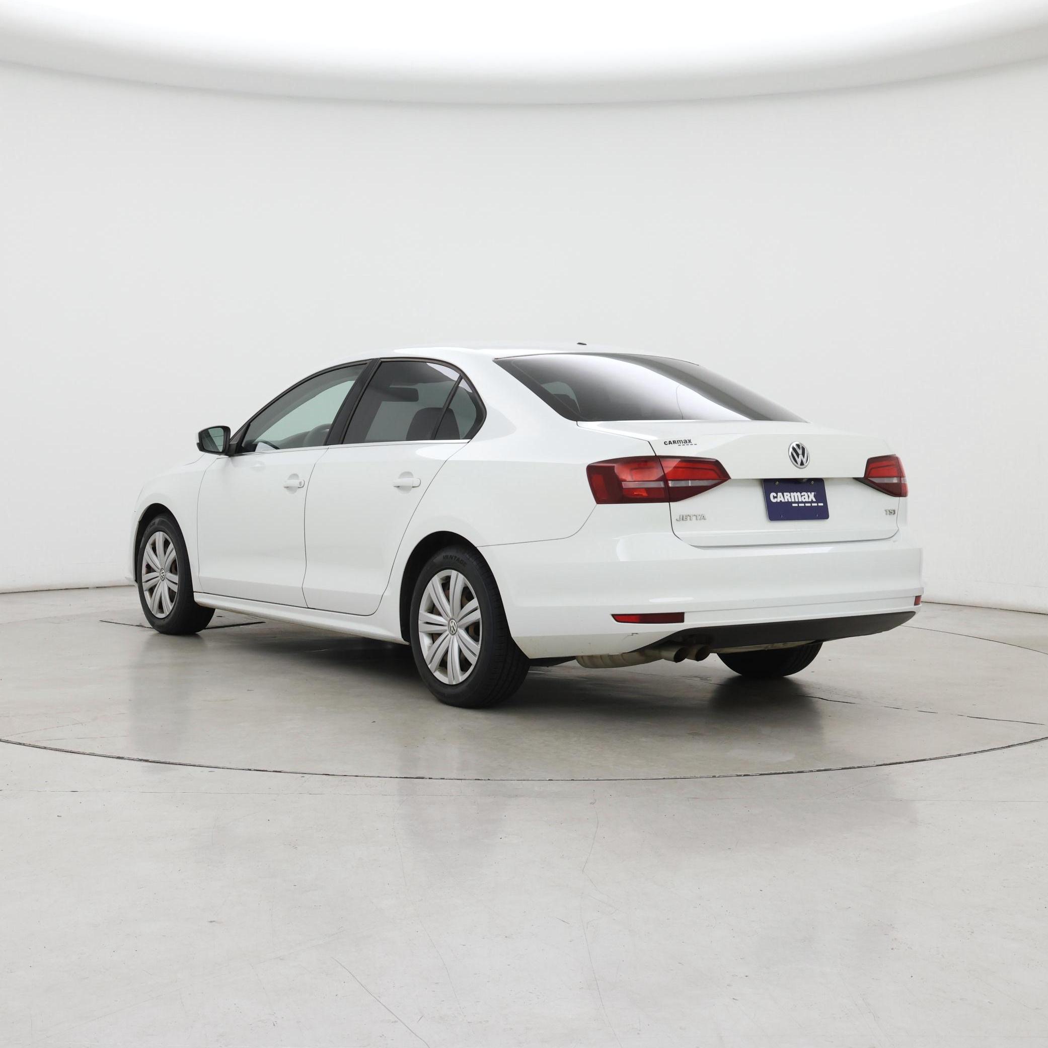 Thumbnail: 2017 Volkswagen Jetta - 2