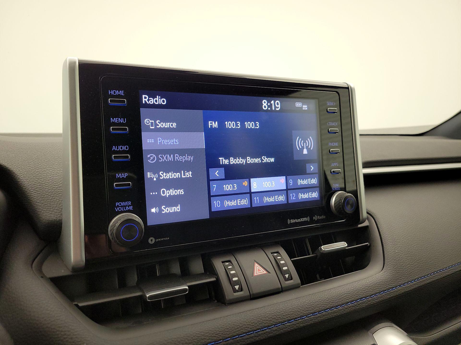 Thumbnail: 2021 Toyota RAV4 - 15