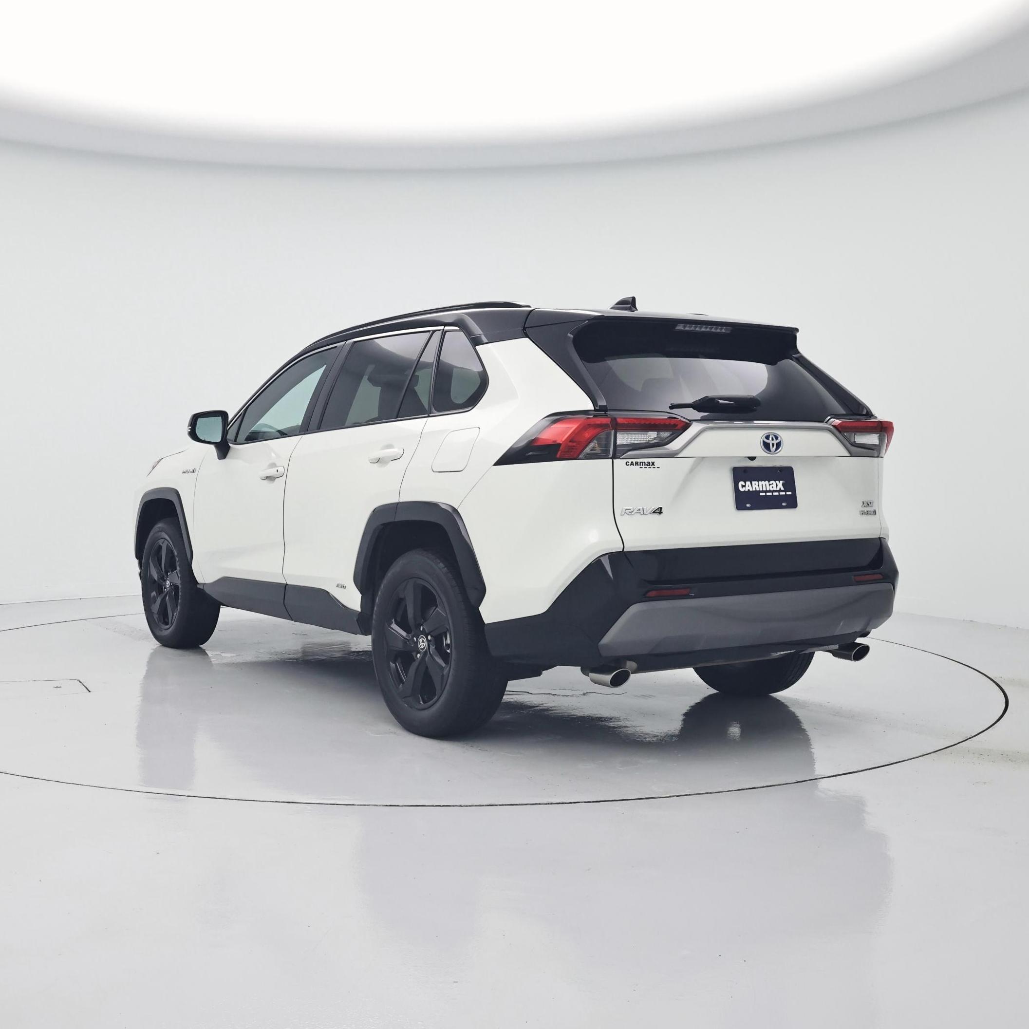 Thumbnail: 2021 Toyota RAV4 - 2