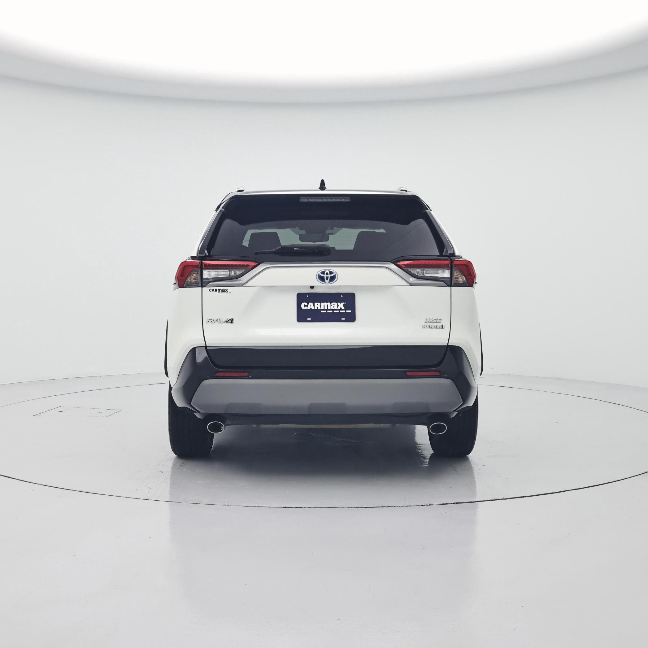 Thumbnail: 2021 Toyota RAV4 - 6