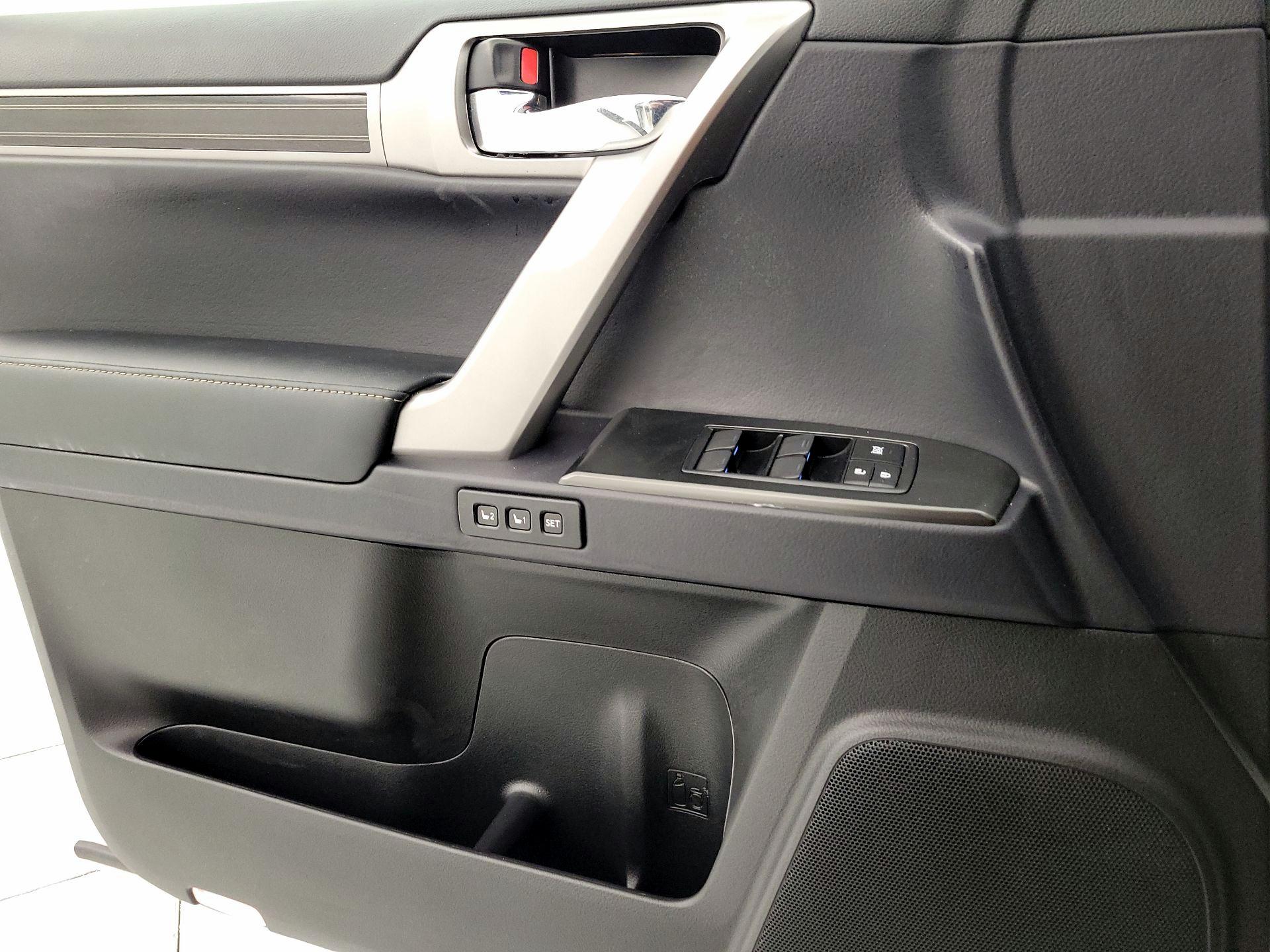 Thumbnail: 2023 Lexus GX - 12