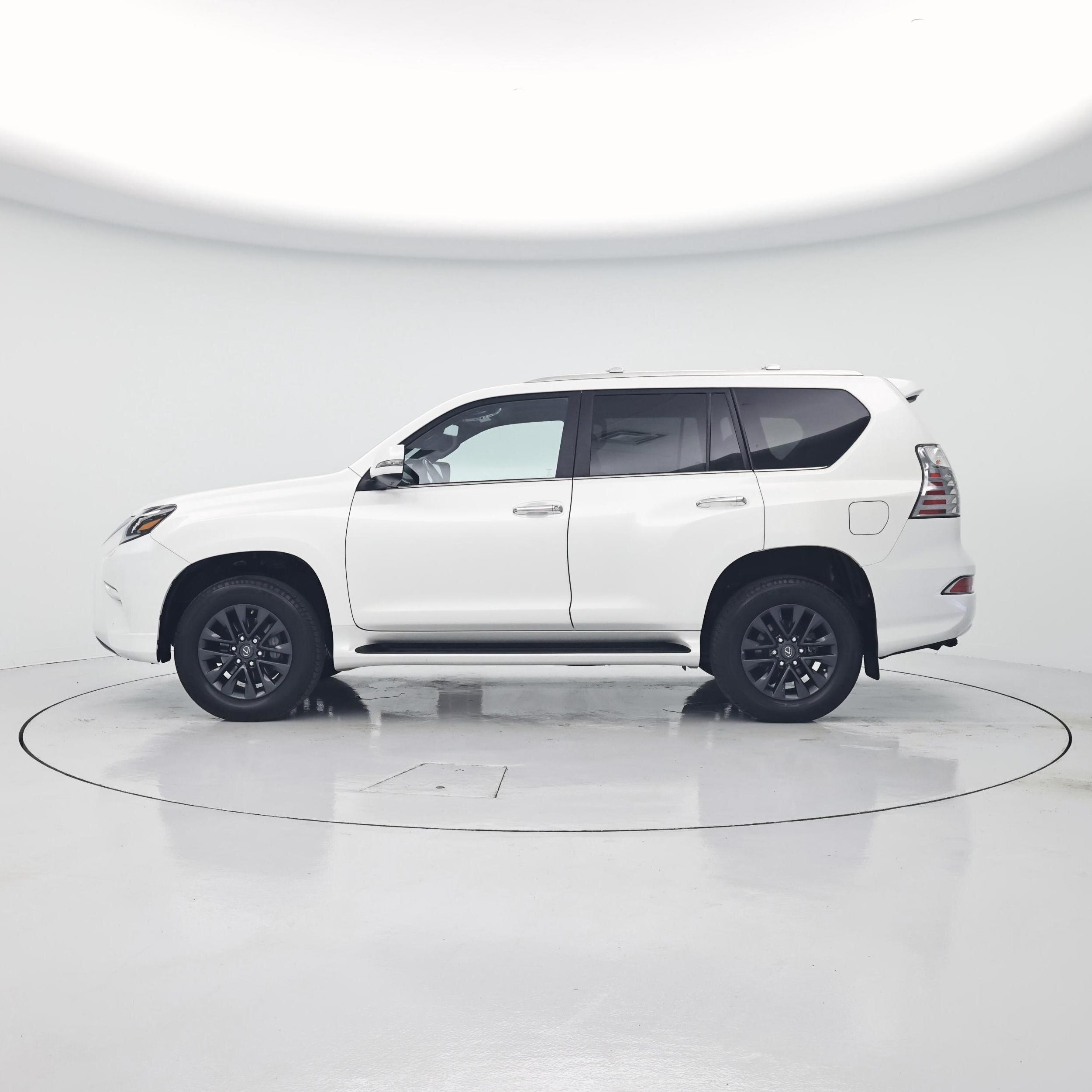 Thumbnail: 2023 Lexus GX - 3