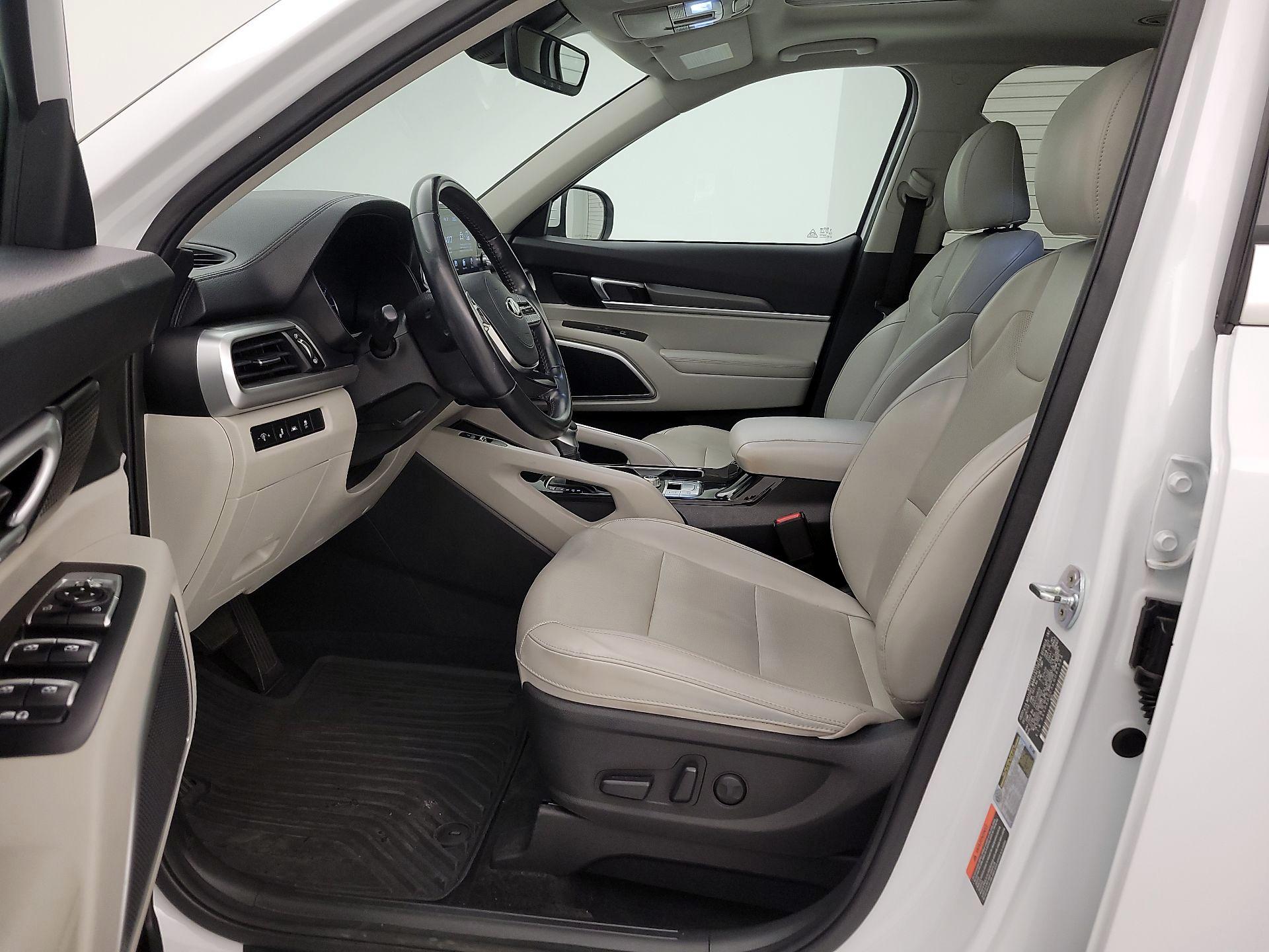 Thumbnail: 2020 Kia Telluride - 11