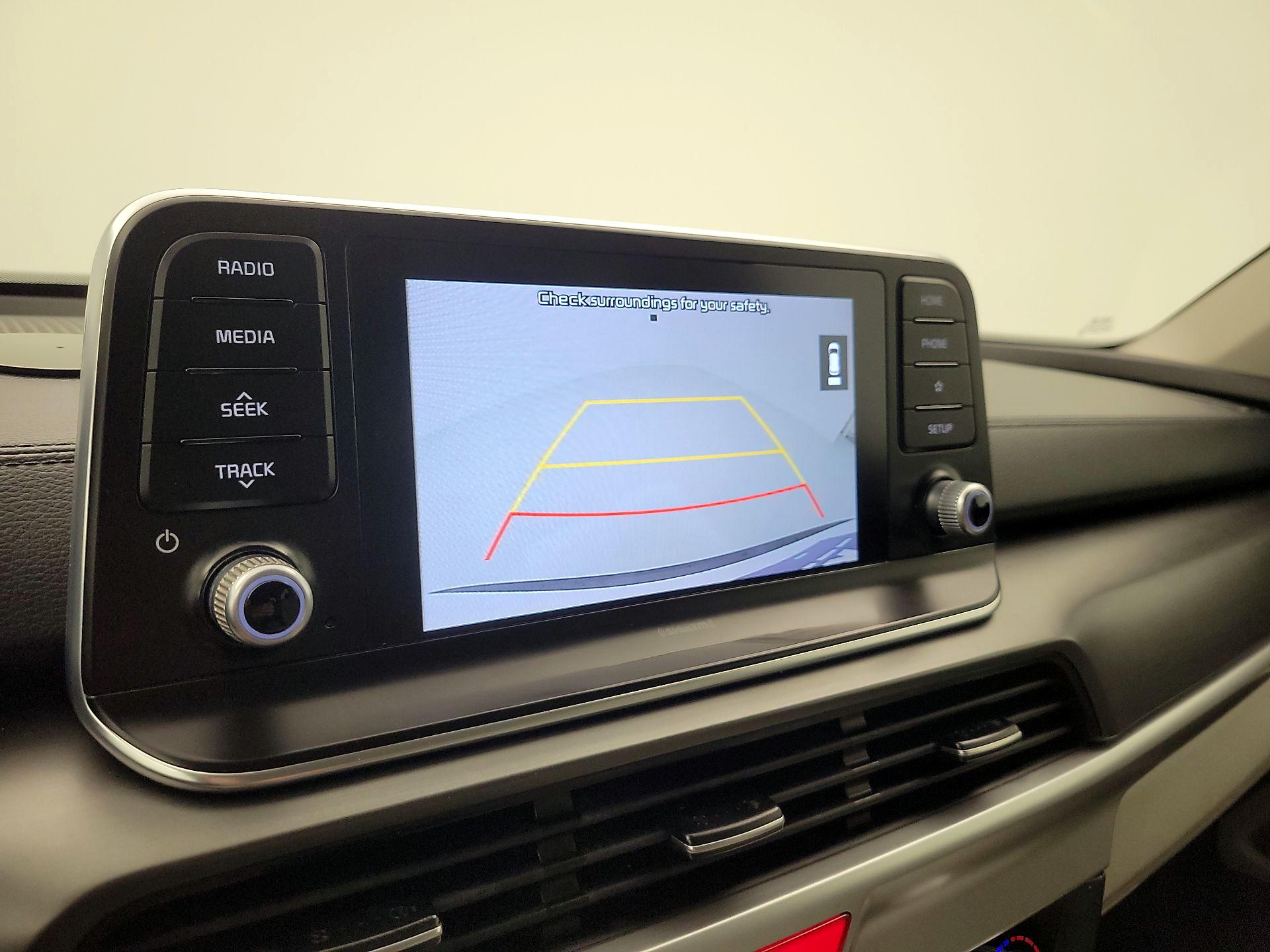 Thumbnail: 2020 Kia Telluride - 14