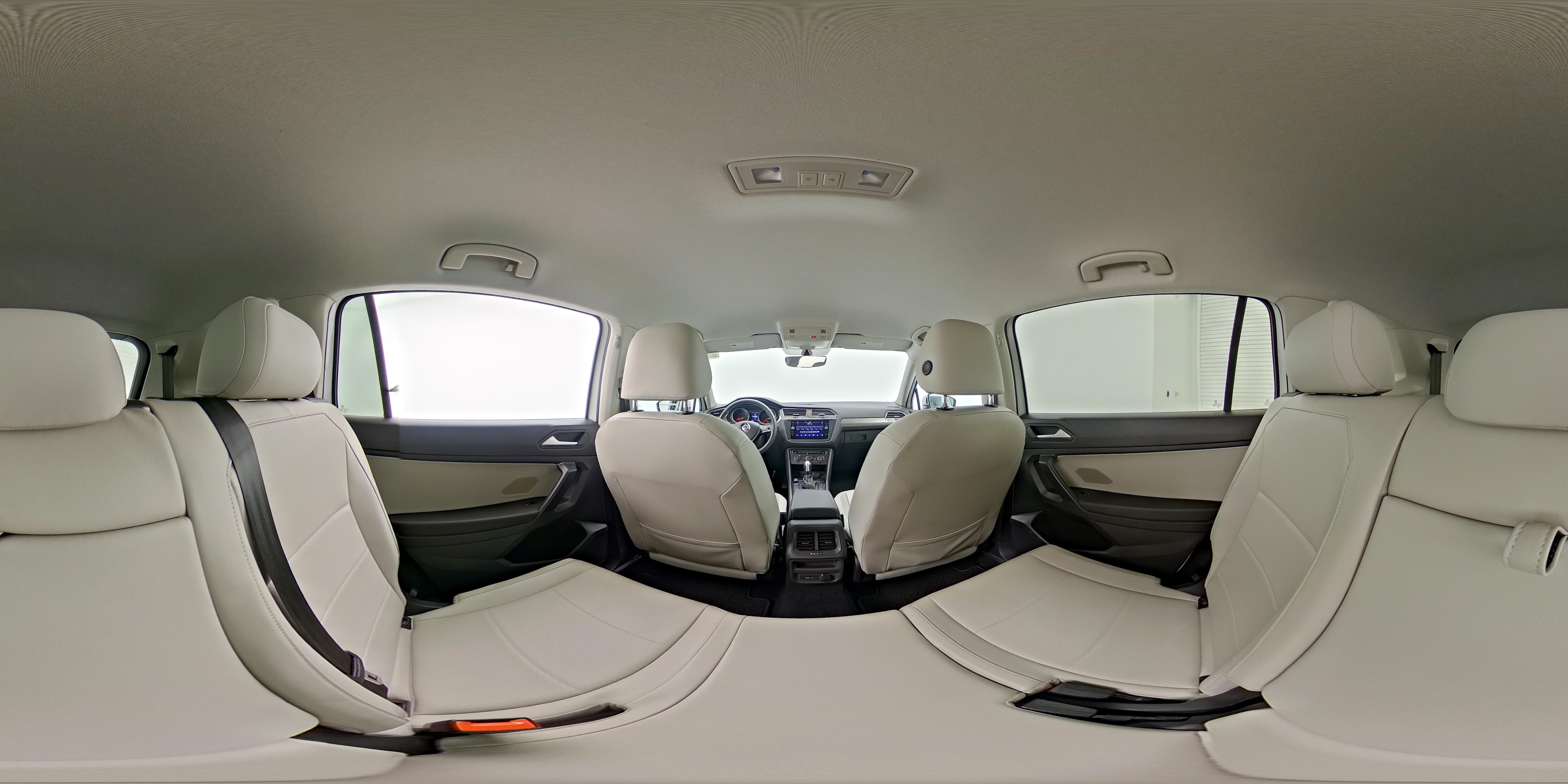 2021 Volkswagen Tiguan SE - Photo 27