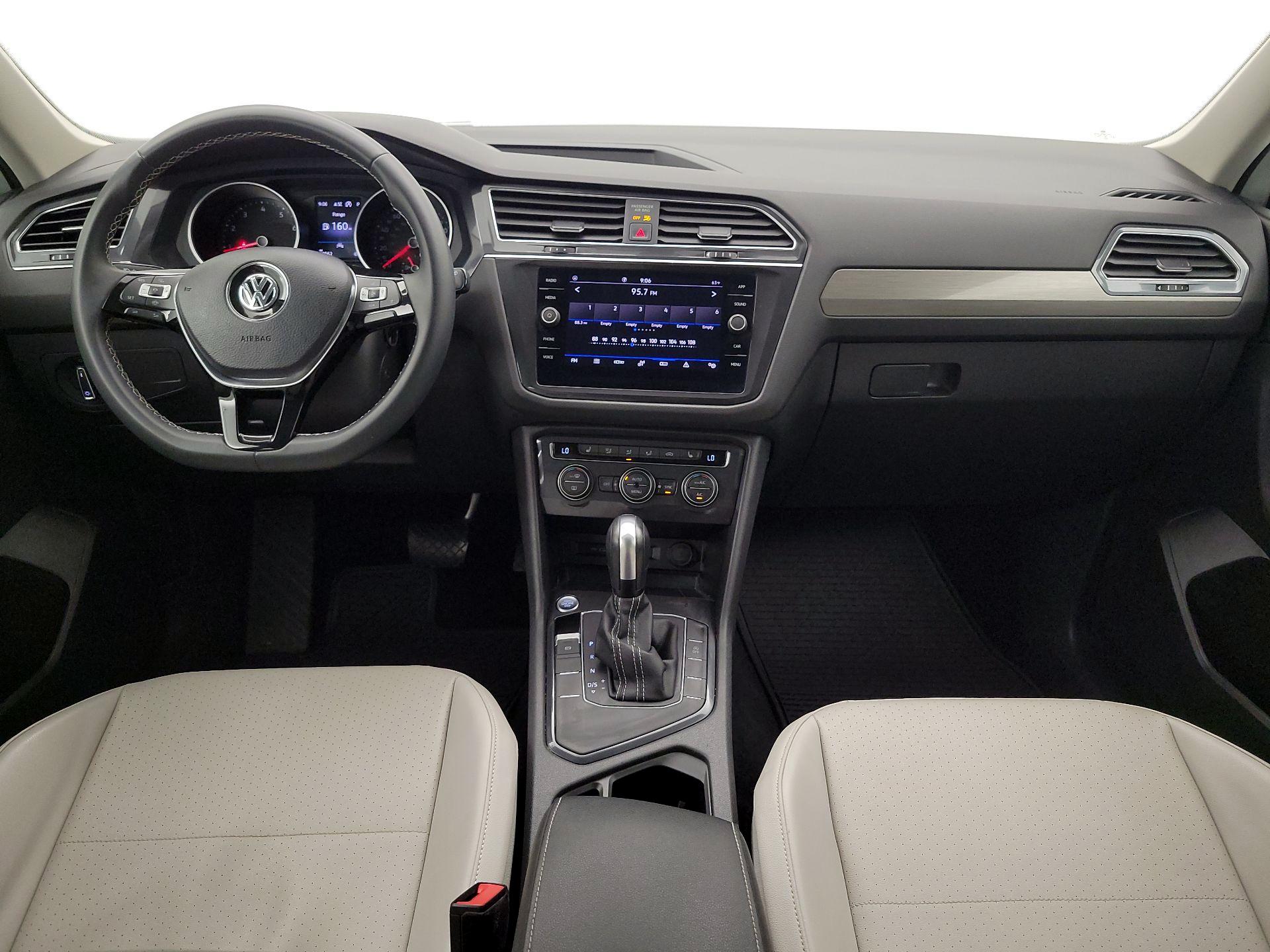 Thumbnail: 2021 Volkswagen Tiguan - 9