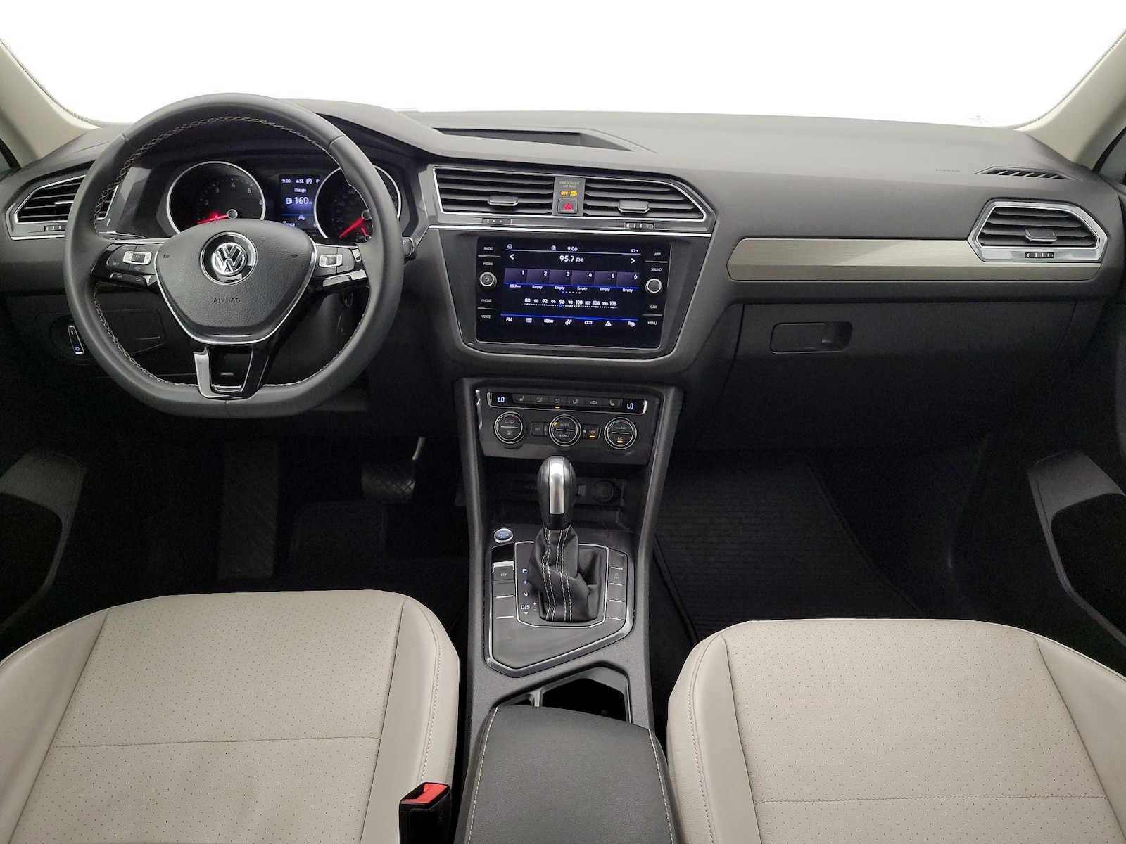 2021 Volkswagen Tiguan SE - Photo 10
