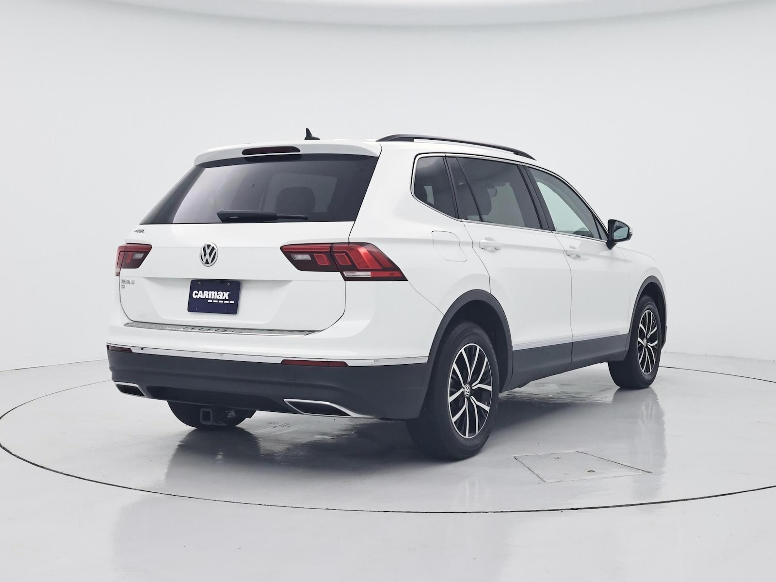2021 Volkswagen Tiguan SE - Photo 9