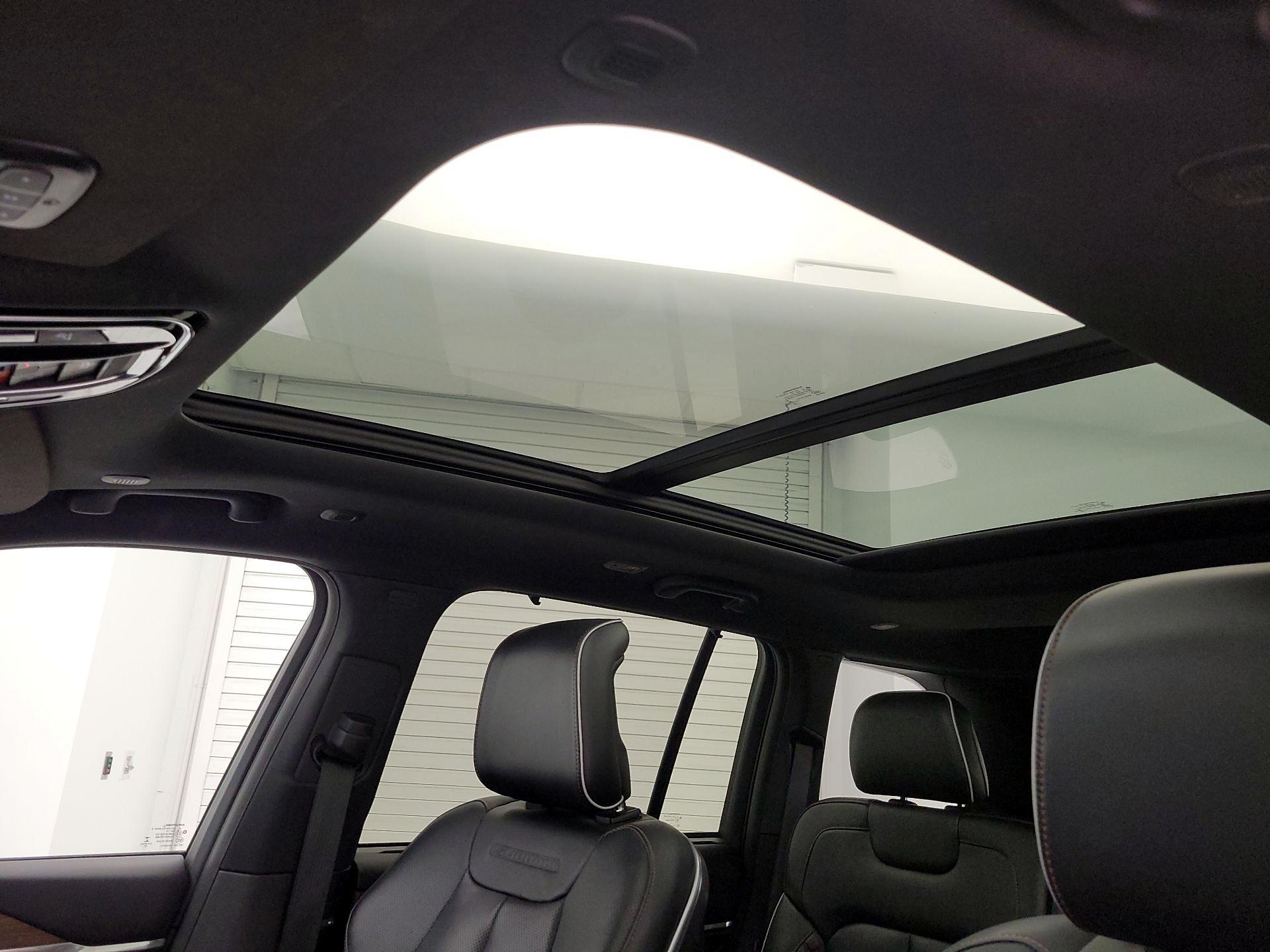 Thumbnail: 2023 Jeep Grand Cherokee - 20