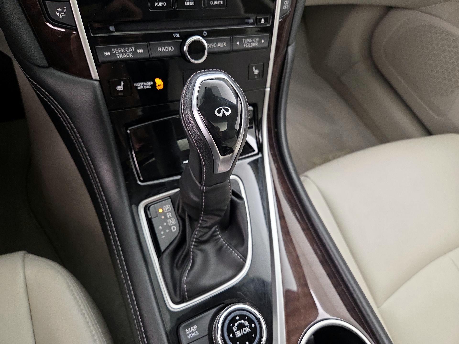 Thumbnail: 2019 INFINITI Q50 - 18